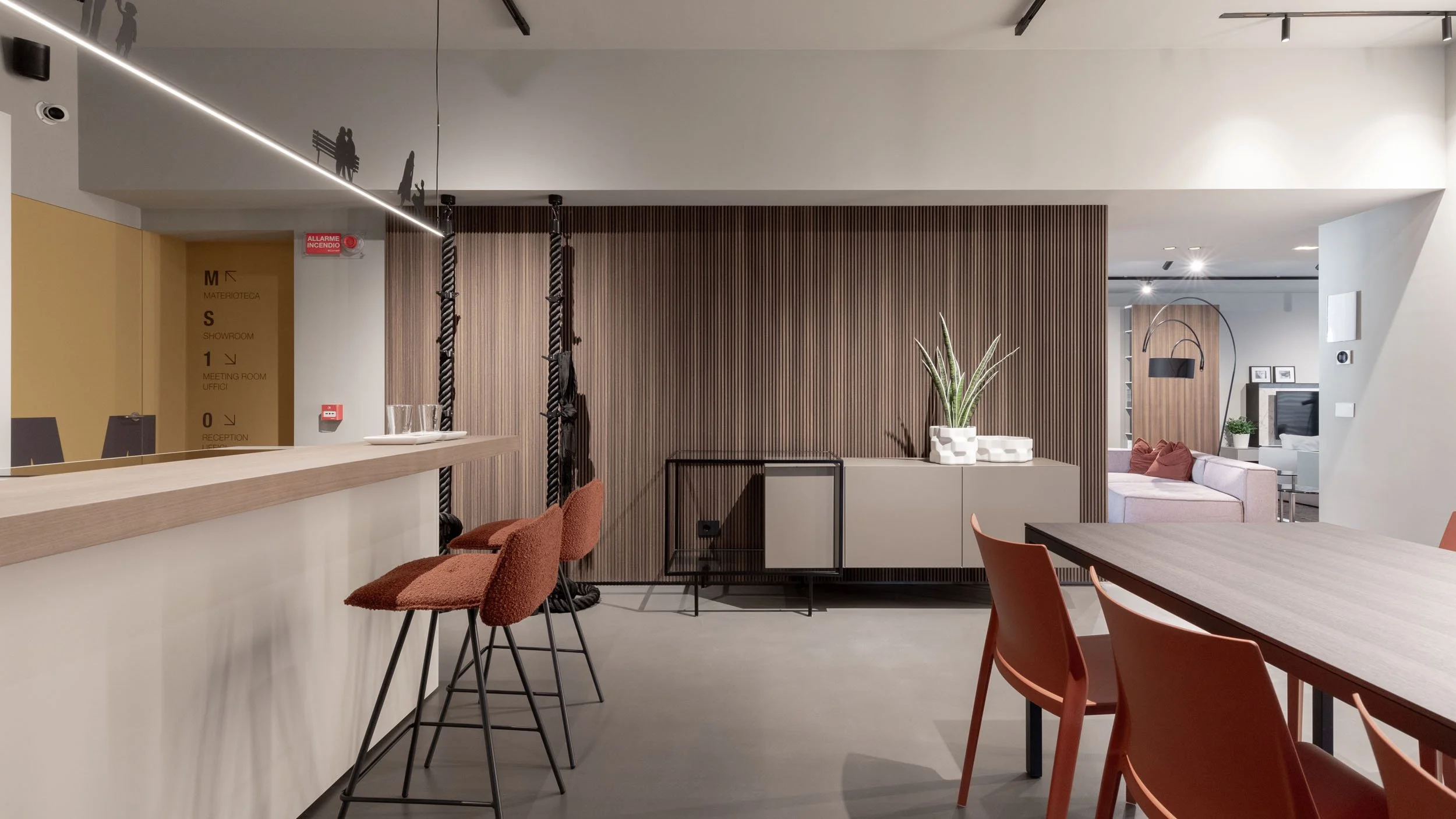 80 HabitatLab showroom ph_ST.jpg