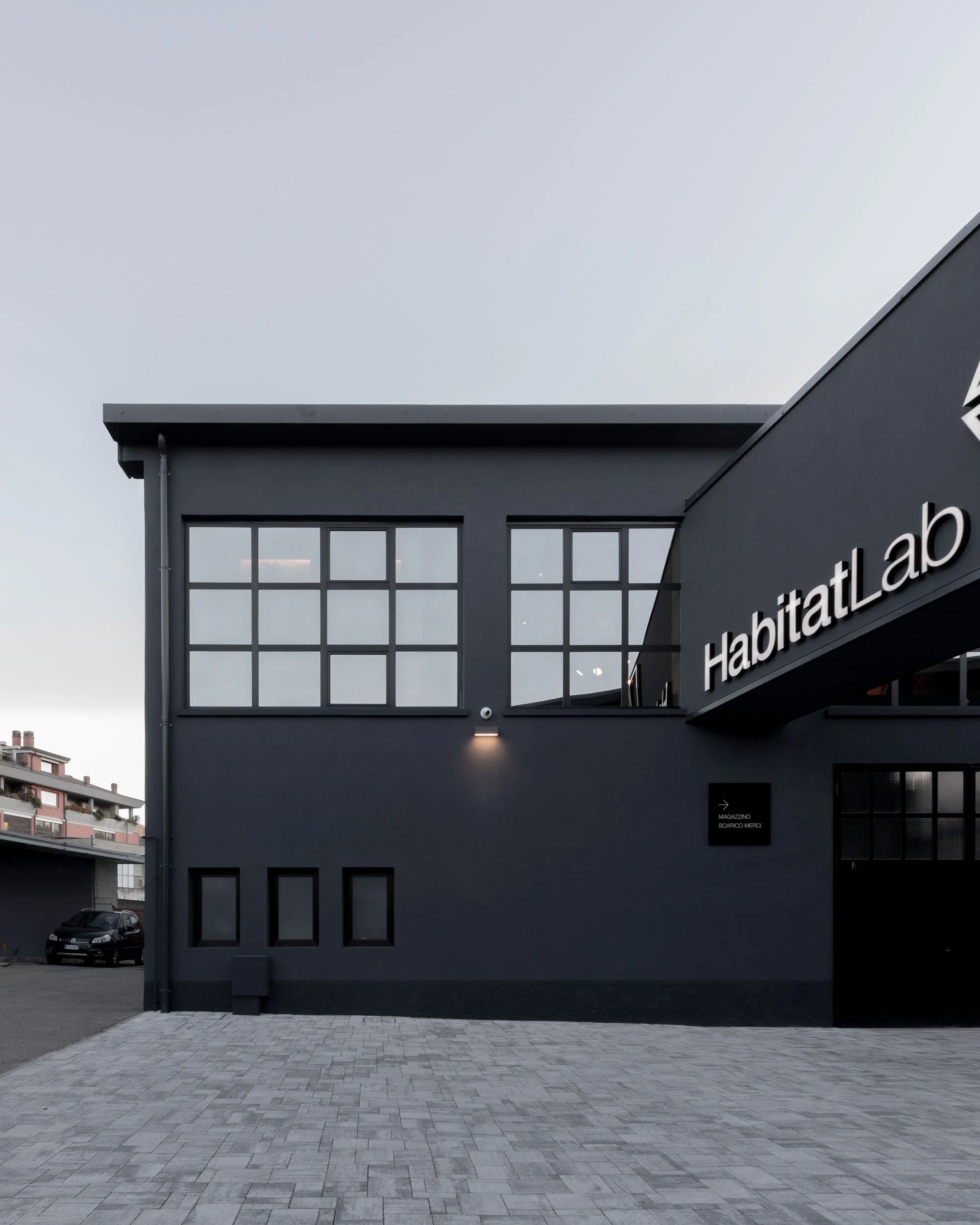 10 HabitatLab showroom ph_ST.jpg