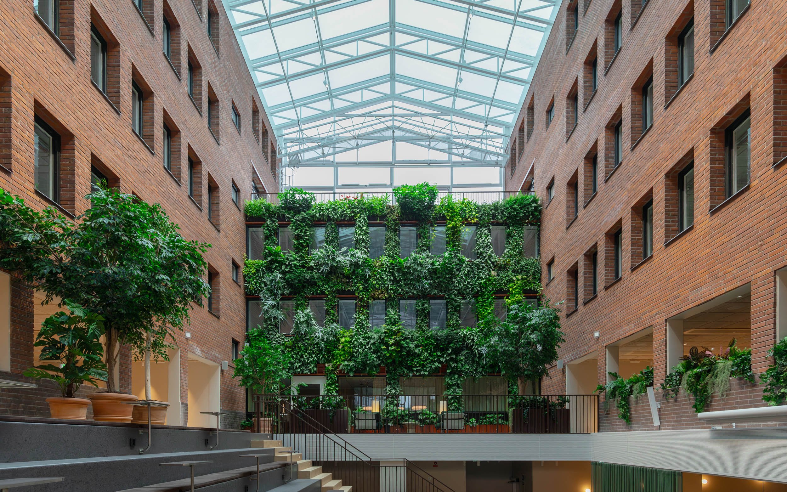 18 GW Greenhouse ph_ST.jpg