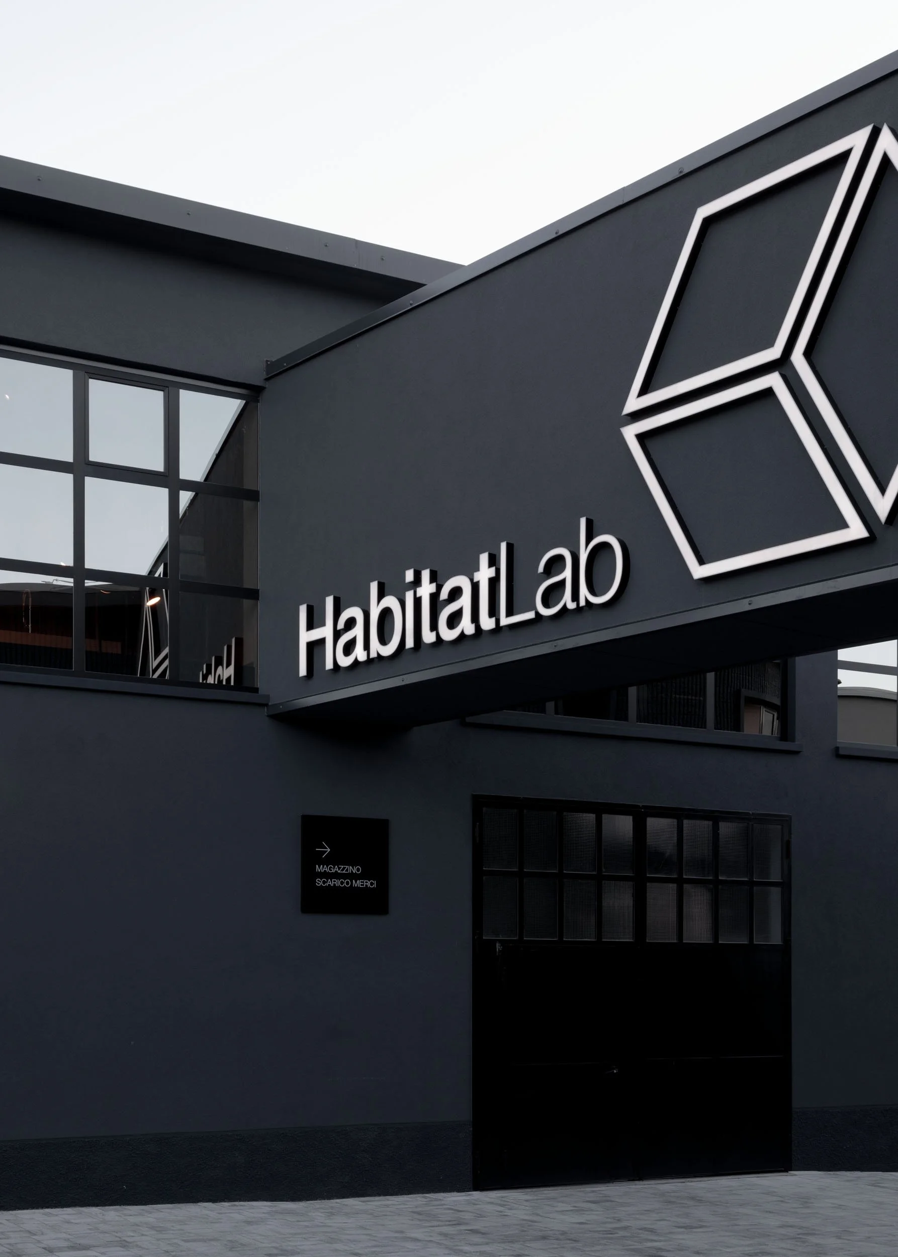 15 HabitatLab showroom ph_ST.jpg