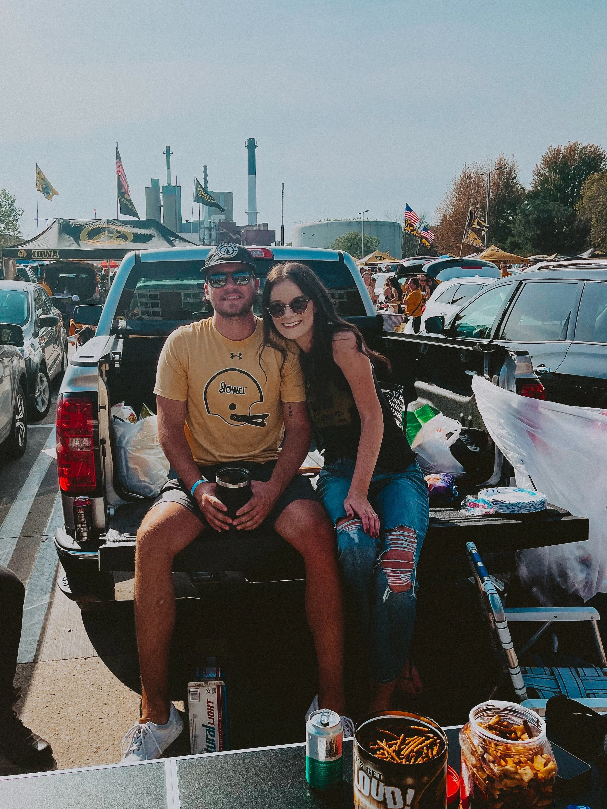 Laney Coenen: Hawks by a million 😎