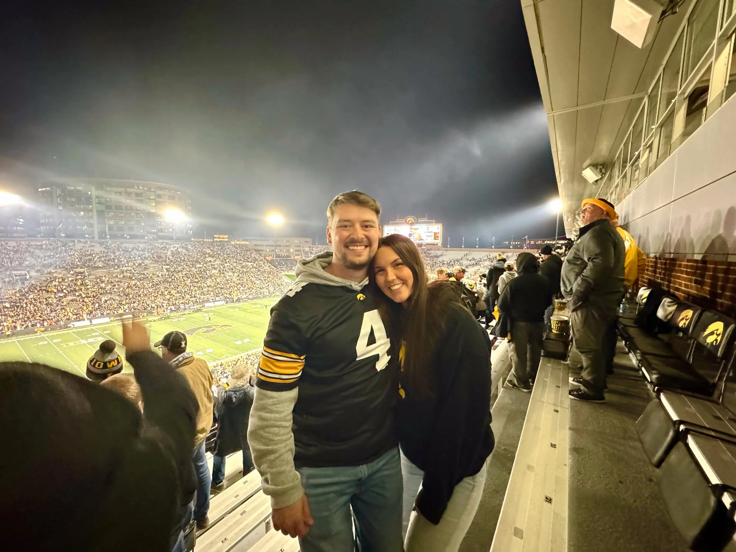 Abbie Sheeks: Go Hawks! 🖤💛