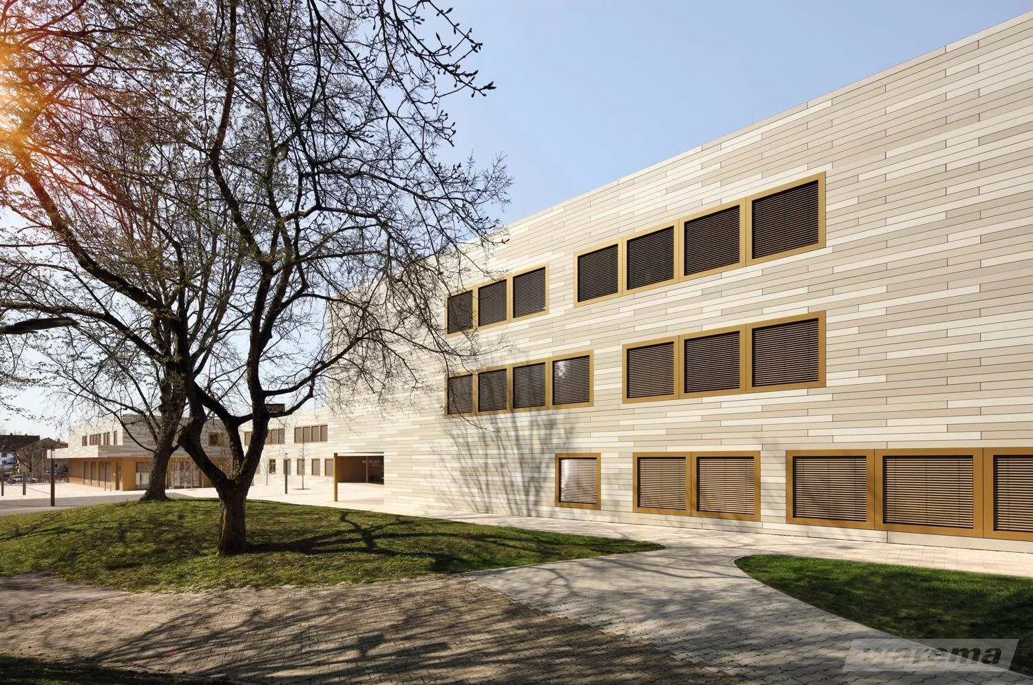 Vi &auml;r mycket glada &ouml;ver att presentera Niklas Madden som v&aring;r nya aff&auml;rsutvecklare och s&auml;ljare inom B2B, BRF och offentlig sektor. Som en del av v&aring;r ledningsgrupp blir han en viktig l&auml;nk i v&aring;r satsning att hj