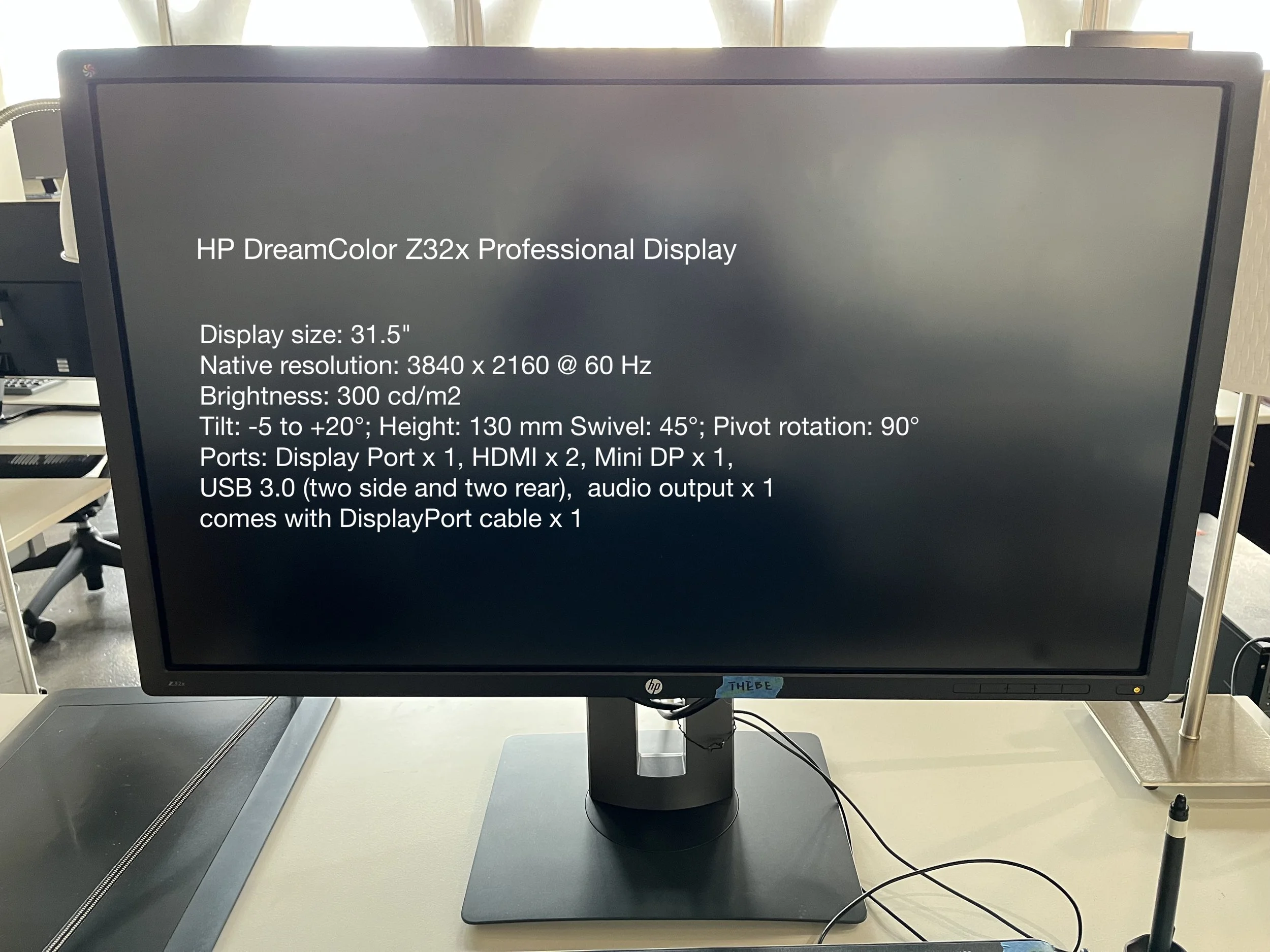 HP monitor 1.jpg