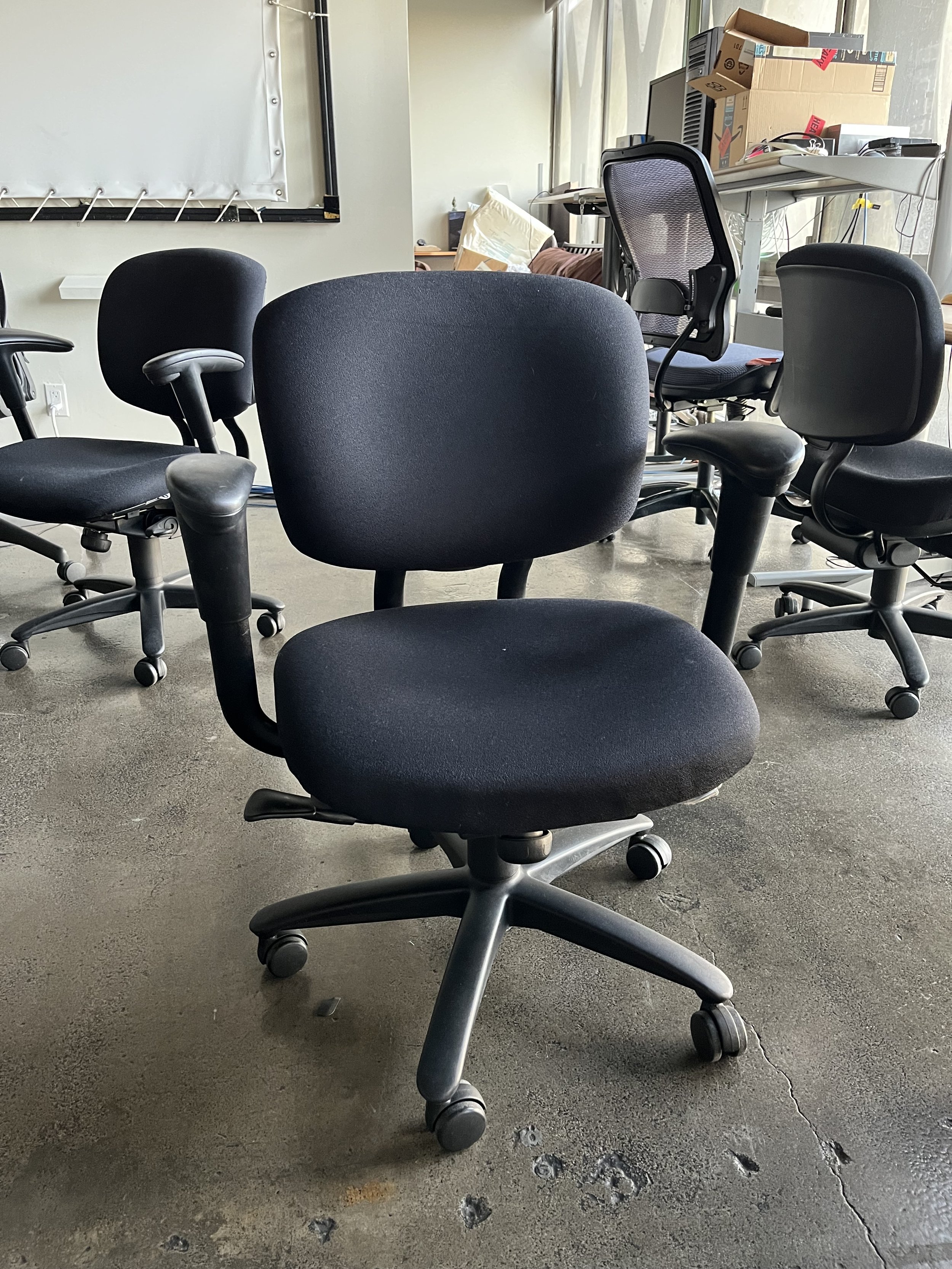 chair.jpg