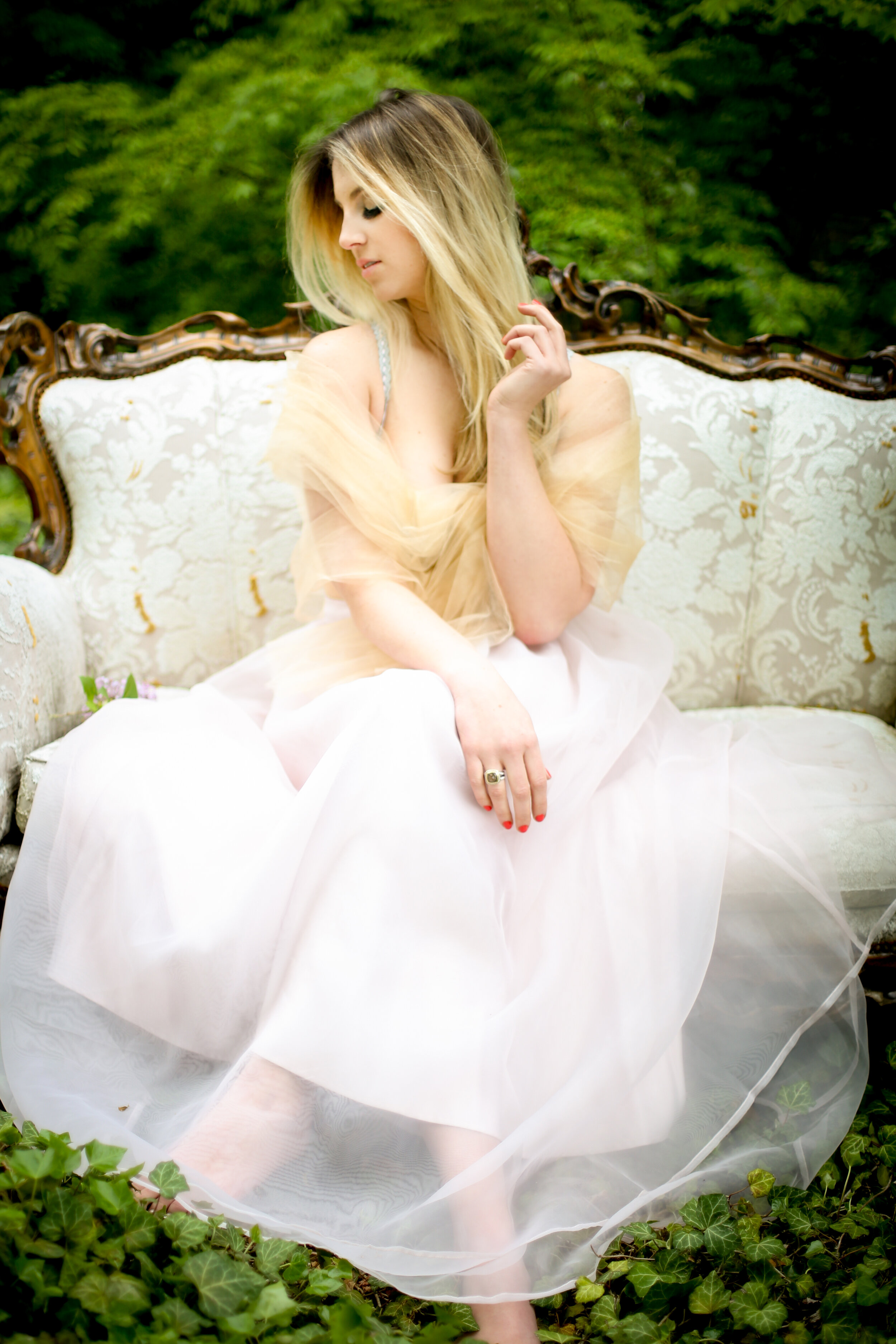 boston boudoir photographer Stephanie Olsen garden goddess sexy woman in lingerie in forest garden ivy vintage settee