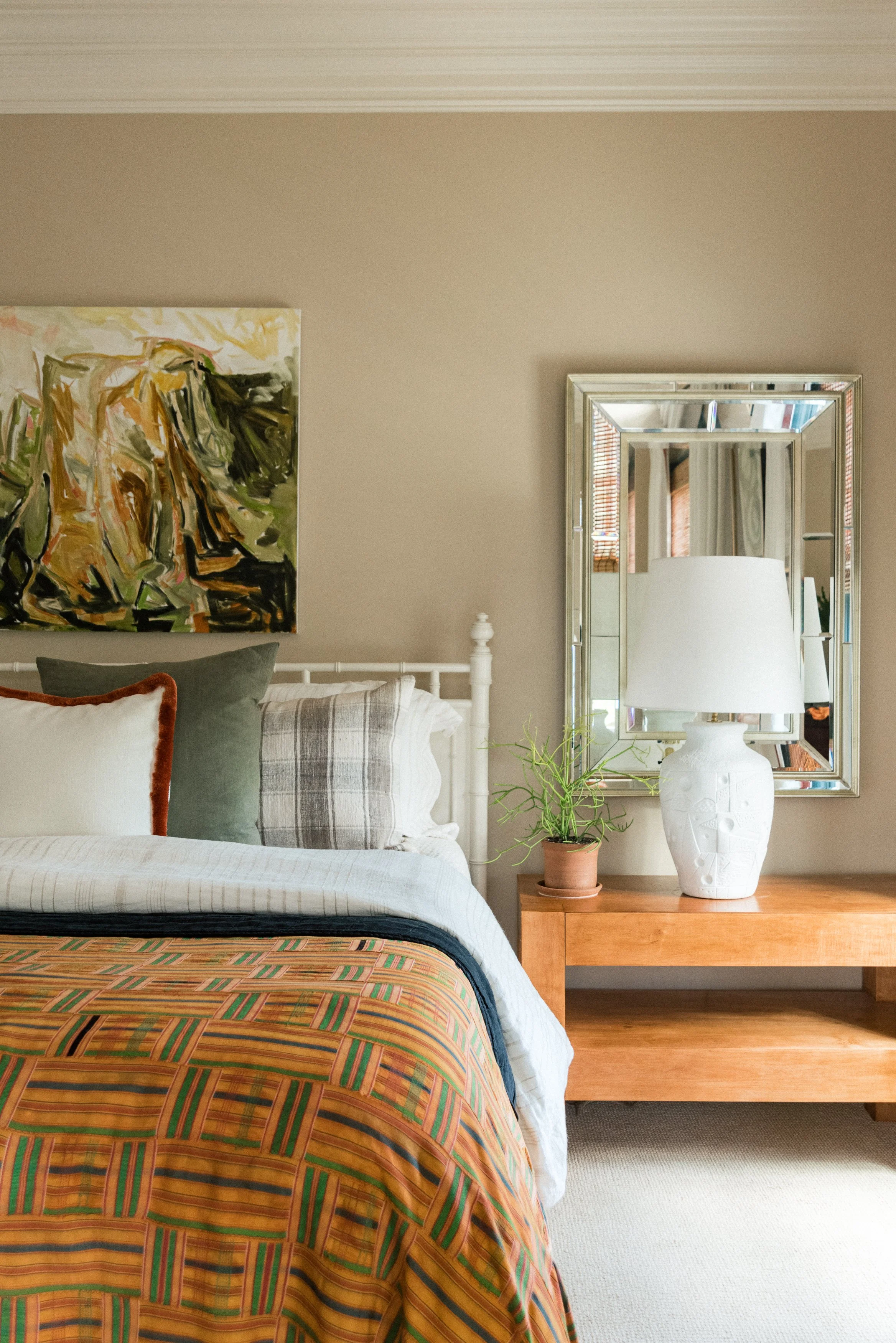 St. Charles Townhouse — Logan Killen Interiors & Design Studio