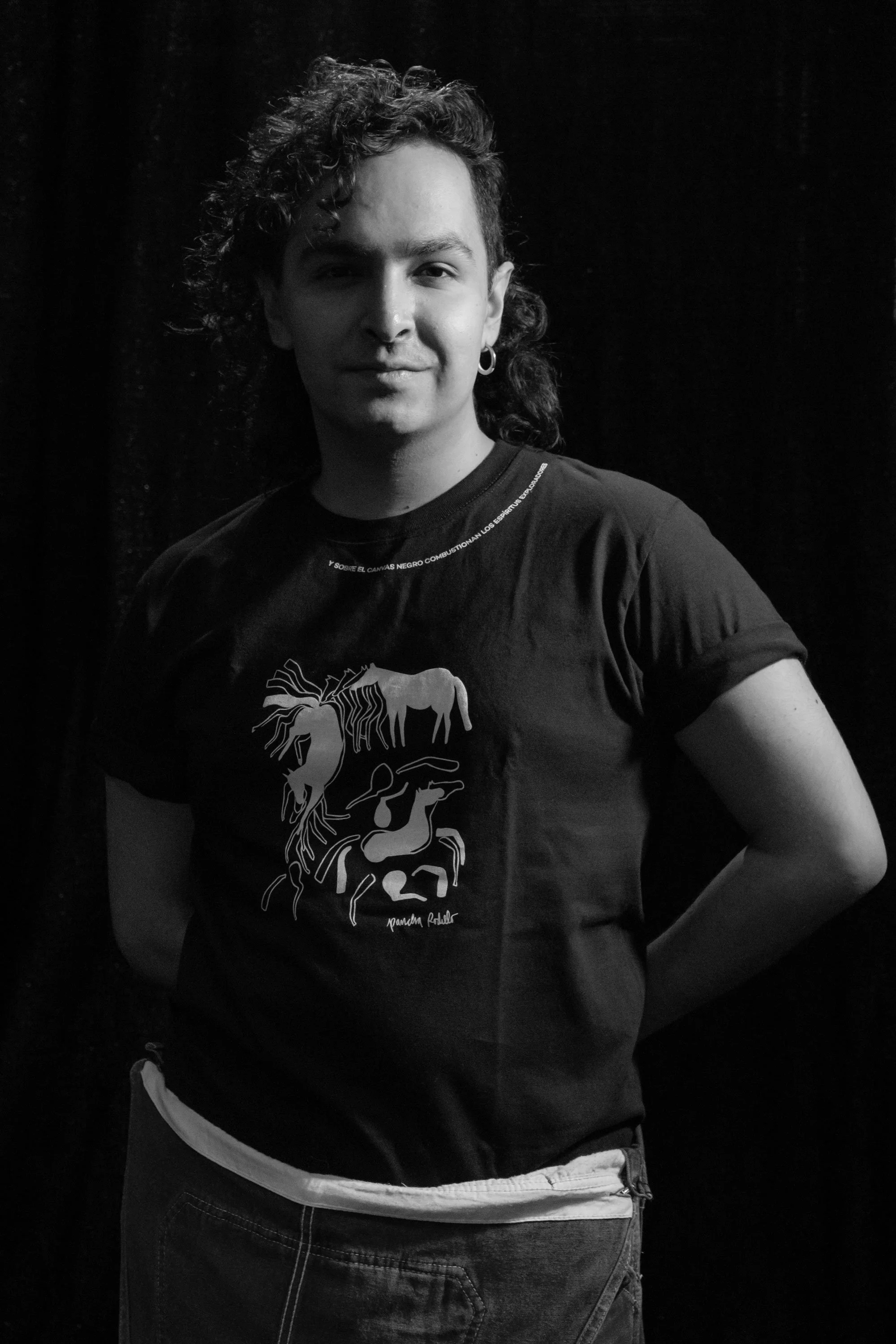 A7403231-B6W.jpg