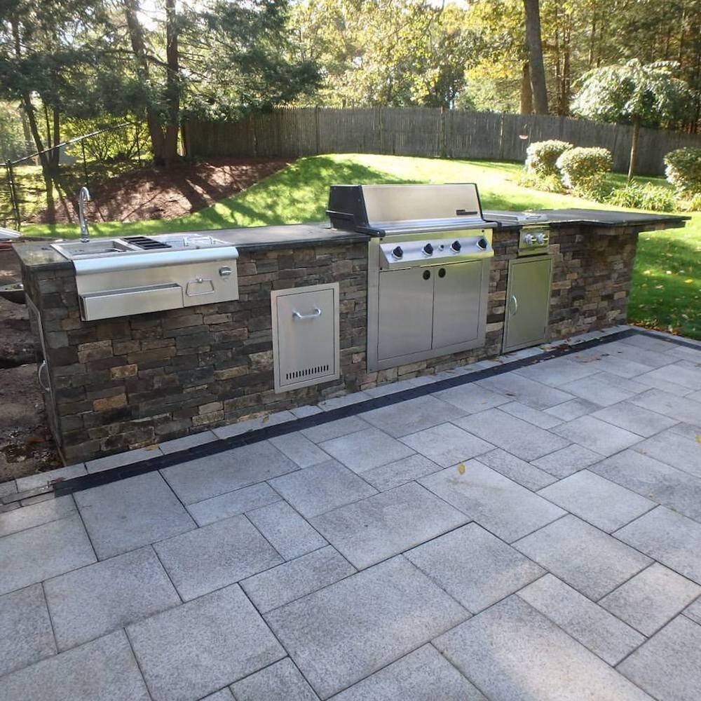 Outdoor Kitchen Designs That Stand the Test of Time in Jamestown, RI ...