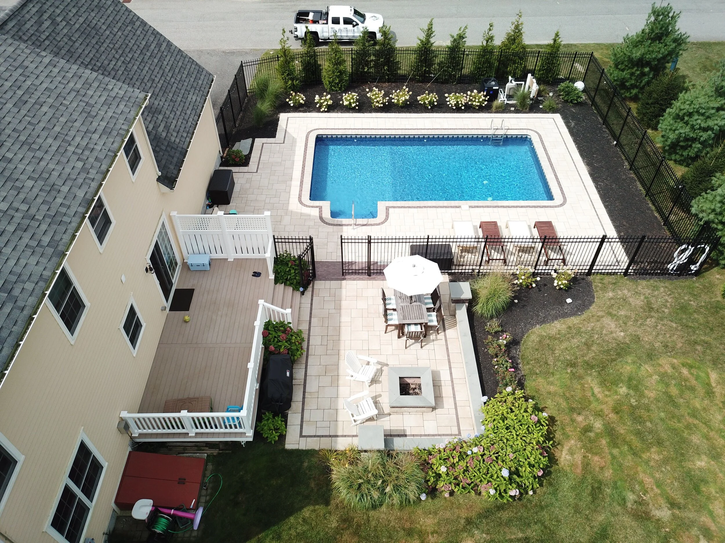 4 Reasons Why Your Pool Needs a Patio Area in the Barrington and Portsmouth, RI Areas