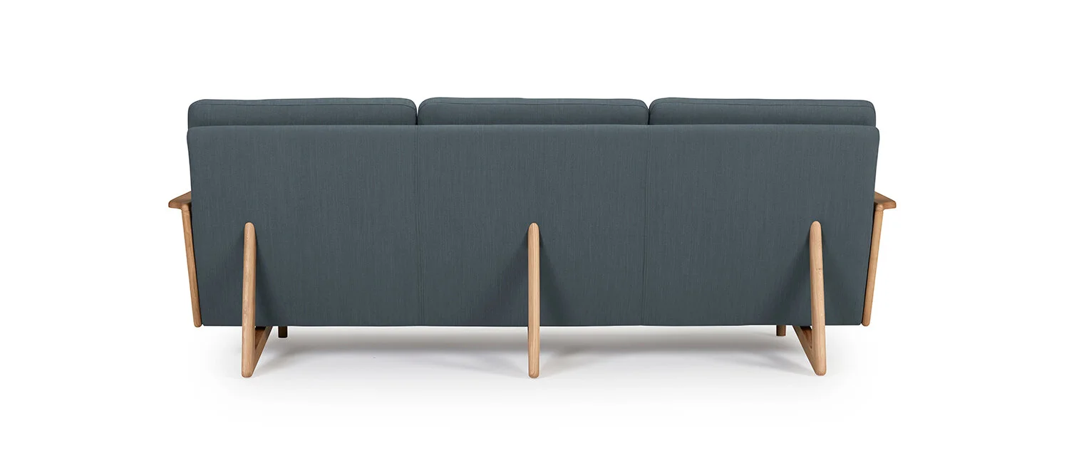 Egsmark Cane bing — Kragelund Furniture