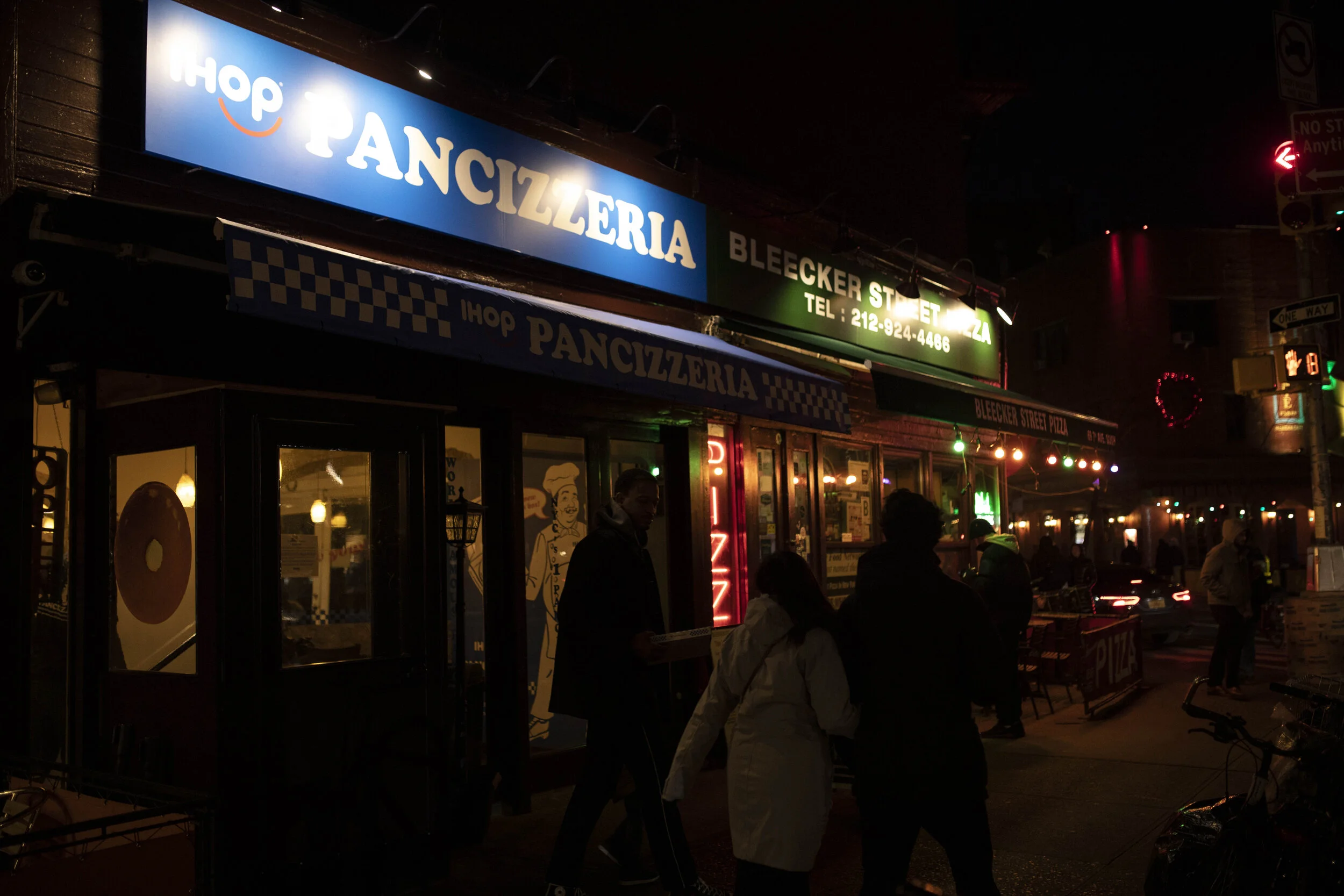 Copy of ihop_pancizza_0149.jpg