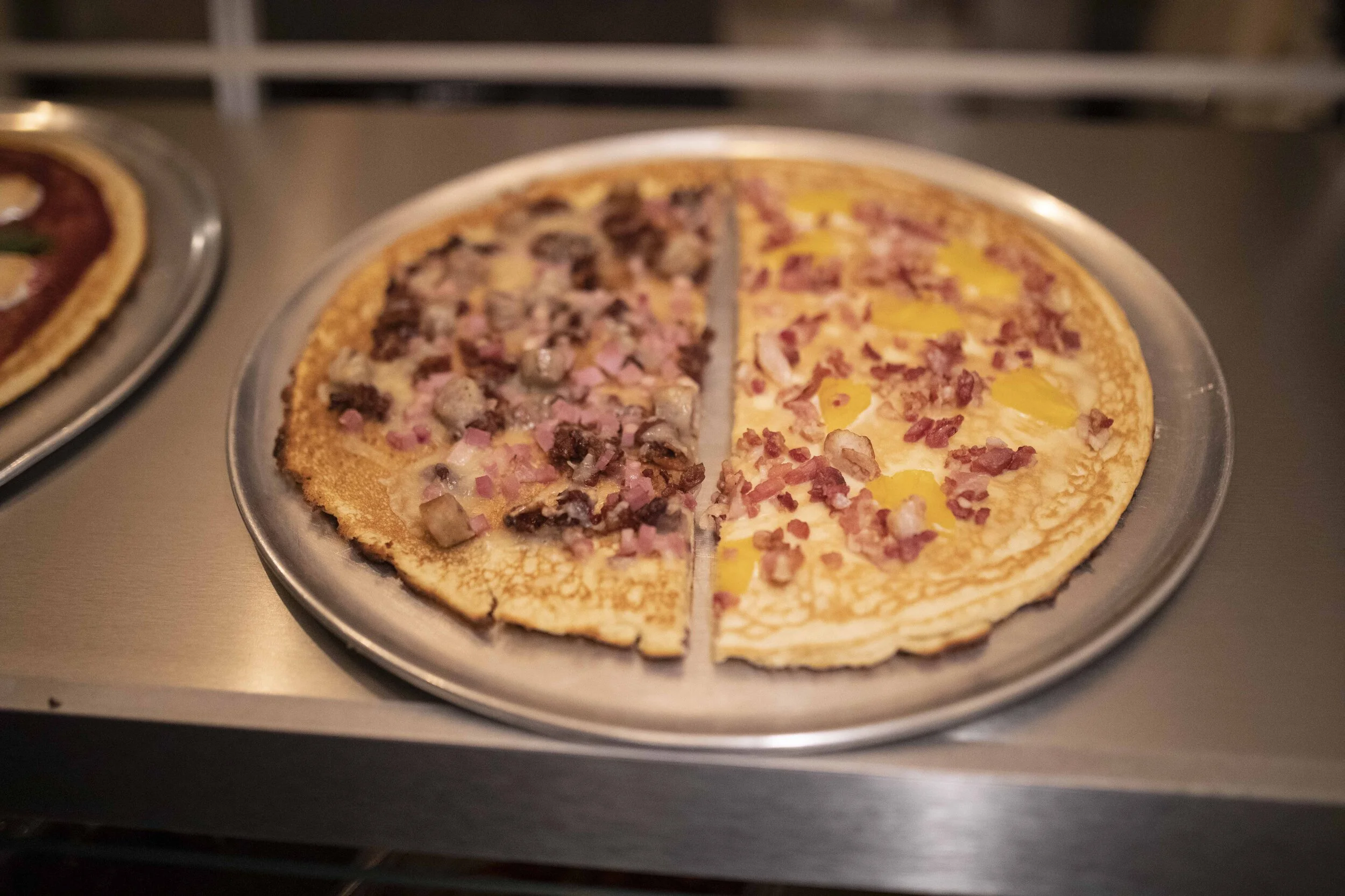 Copy of ihop_pancizza_0115.jpg