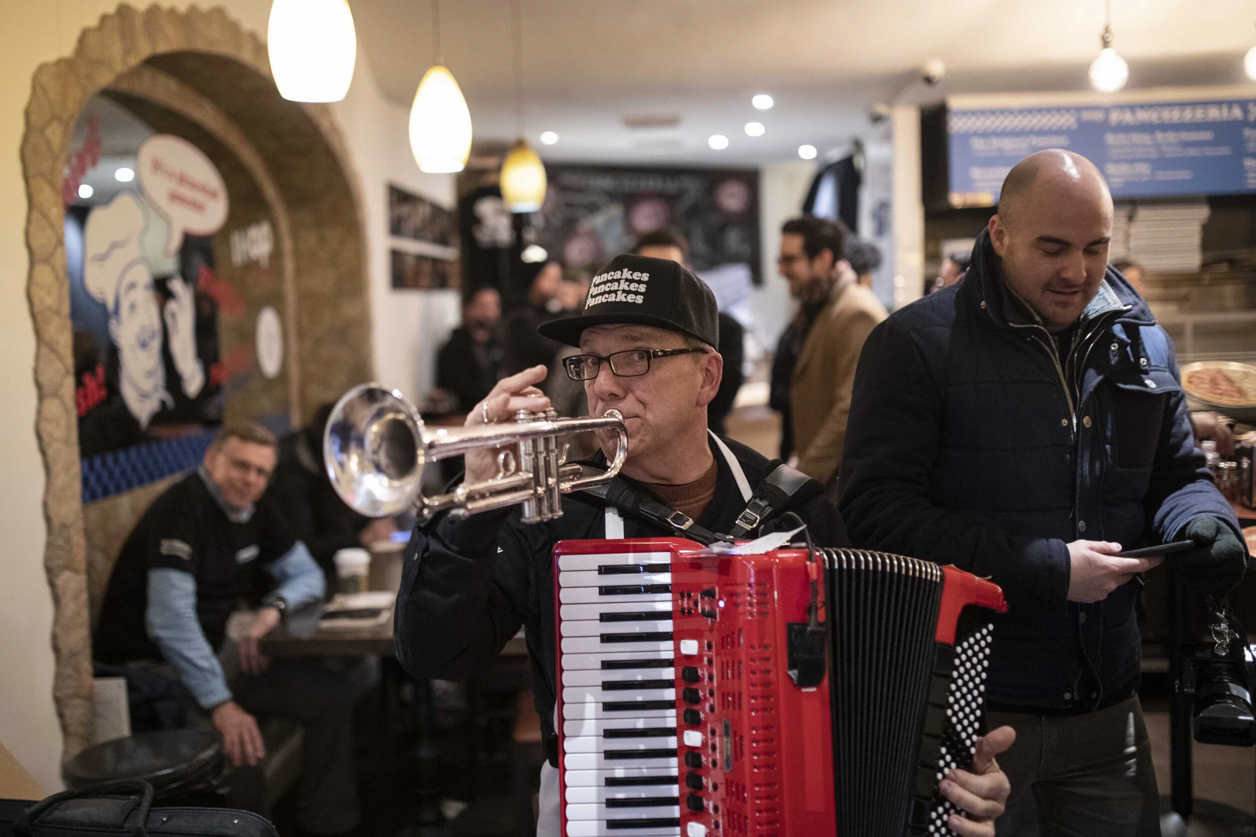 Copy of ihop_pancizza_0108.jpg