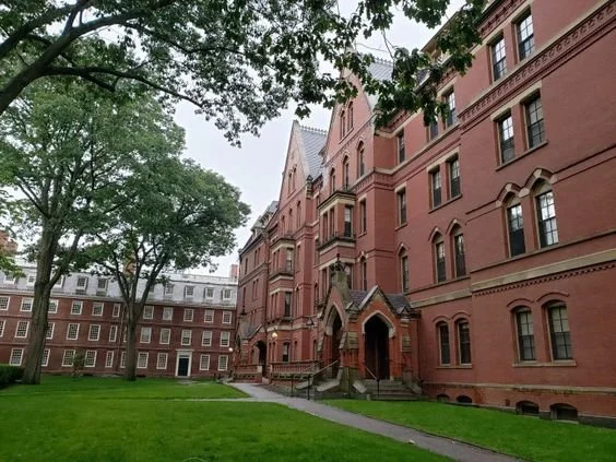 Harvard Supplemental Essay Prompts 2025–2026