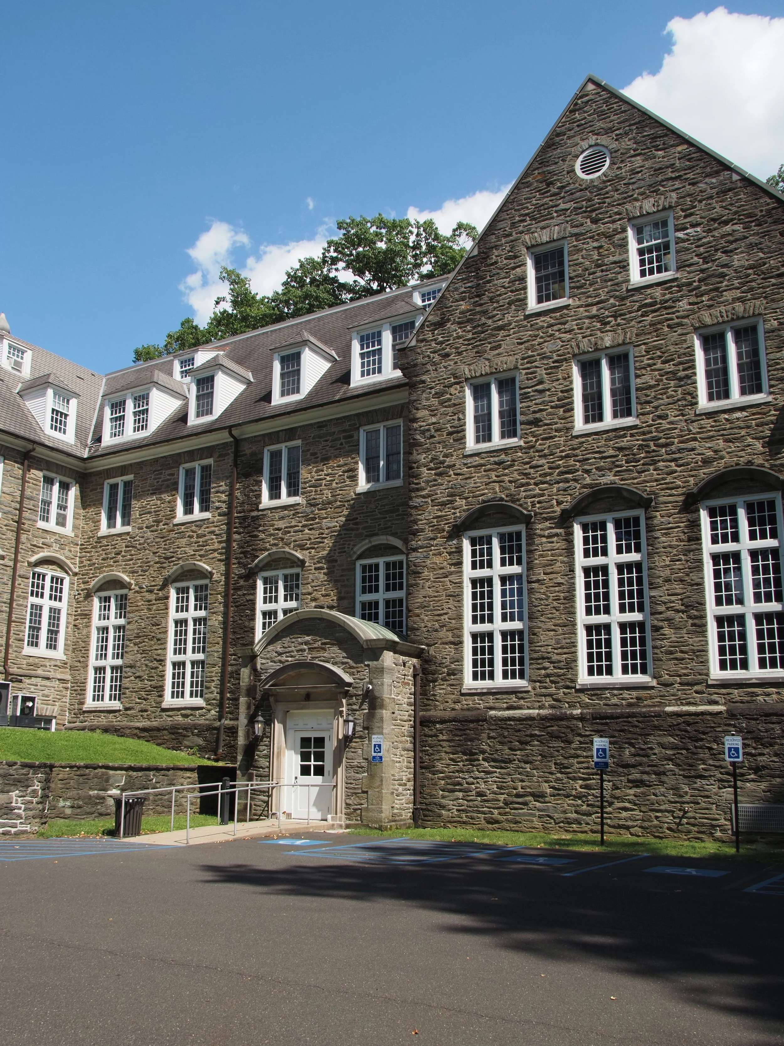 University of Pennsylvania Supplemental Essay Prompts 2025–2026