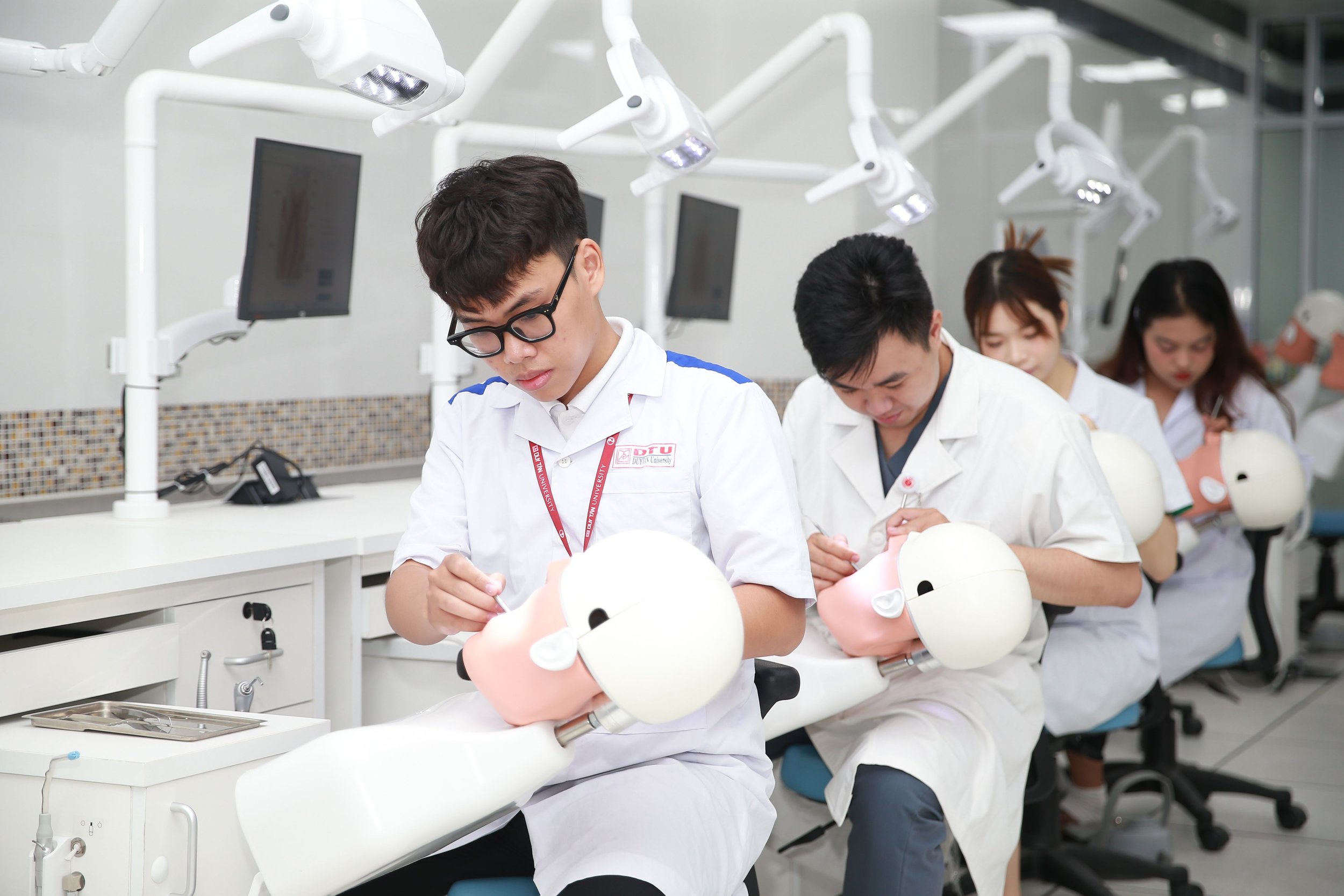 Tips on Applying to Medical School