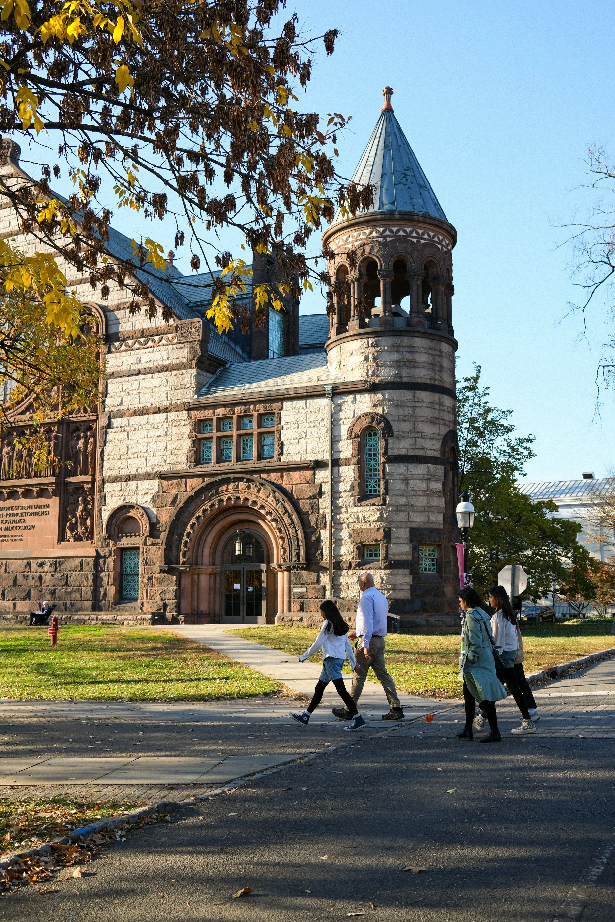 Tips To Have A Fruitful College Visit