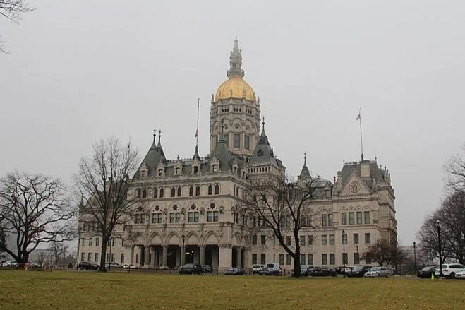 CT Legislators introduce Legacy ban, Yale Opposes