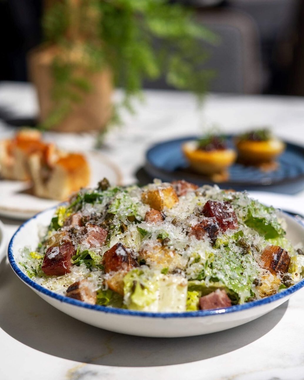 When was the last time you had a Caesar Salad? I mean, a proper Caesar Salad, the kind we used to order? I bet, not in decades. Sometimes I just love a classic &mdash;&nbsp;I still wear Rocabar, after all &mdash; and this lives up to the best I've ha
