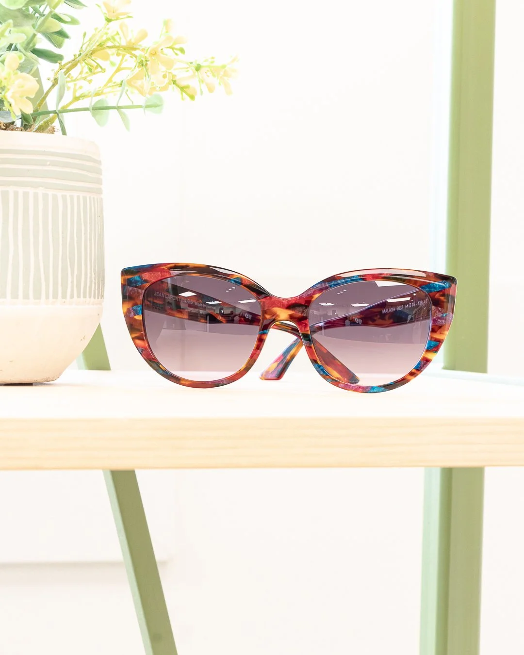 A Marvelous Multi-Colour! ❤️🎨😎 Lafont hits it out of the park again with the magnificent Malaga!