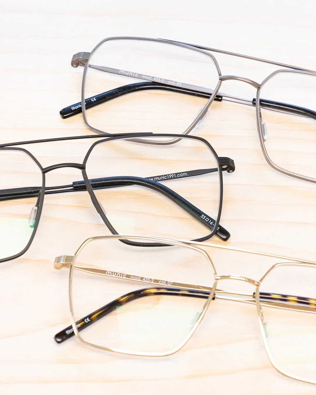 Refreshed Munic Metals! 🤓❤️👓 Munic has reinvented their line of metal frames with a stiffer front and flexible titanium temples!