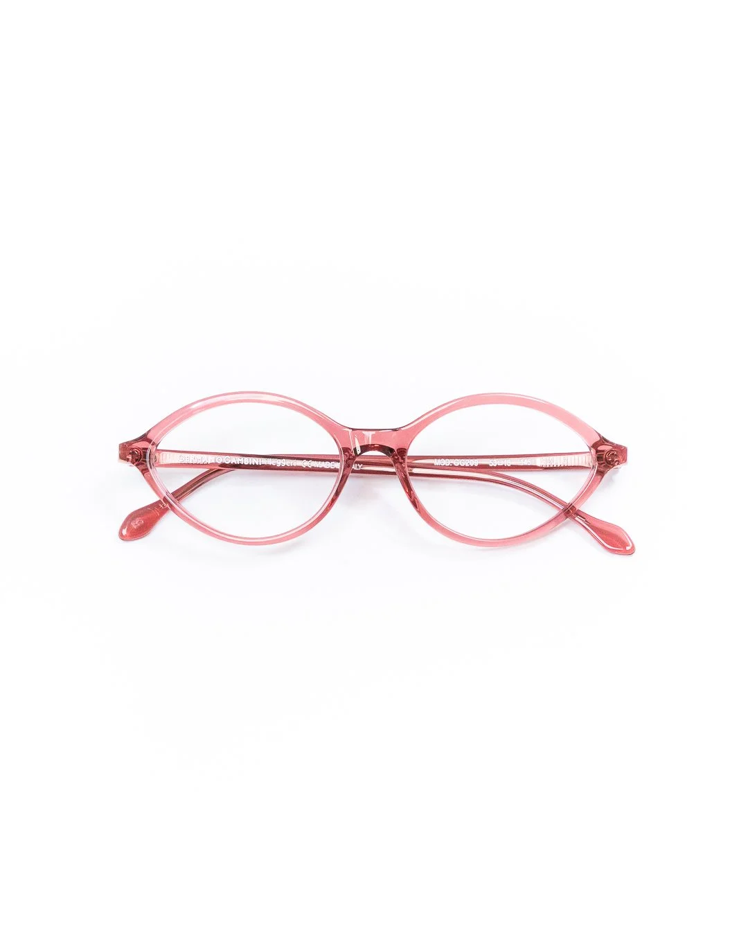 This frame from Germano Gambini reminds us of Hot Lips Candies! 💋👓💕