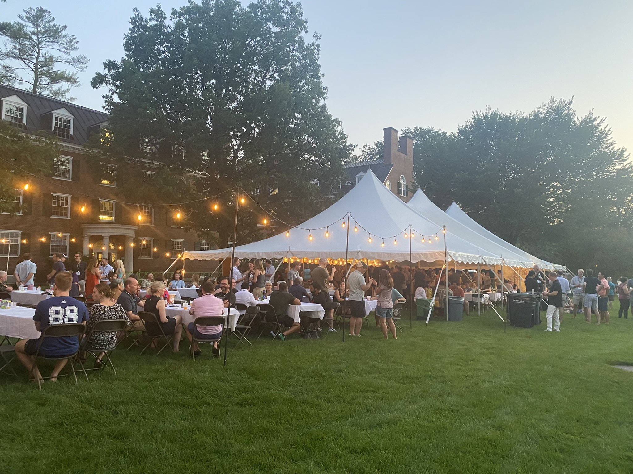 Outdoor Bistros.jpeg