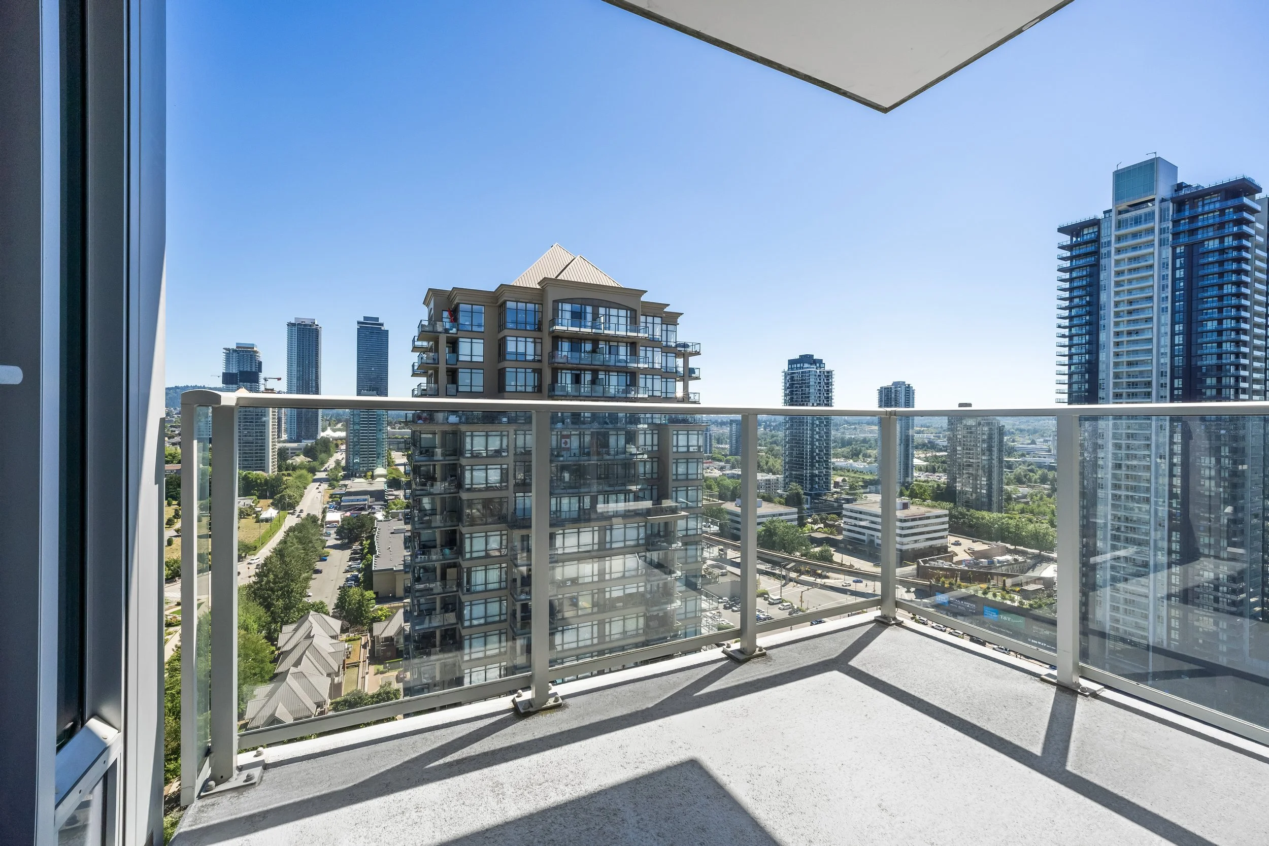09-Balcony2-01.jpg
