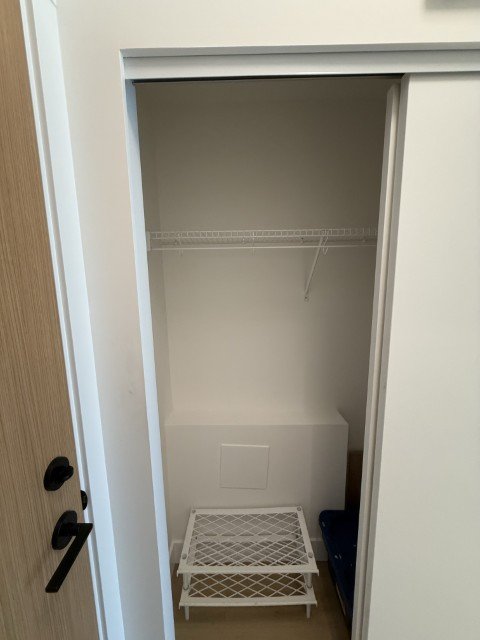 GPM111 Closet Image (7) (Small).jpg