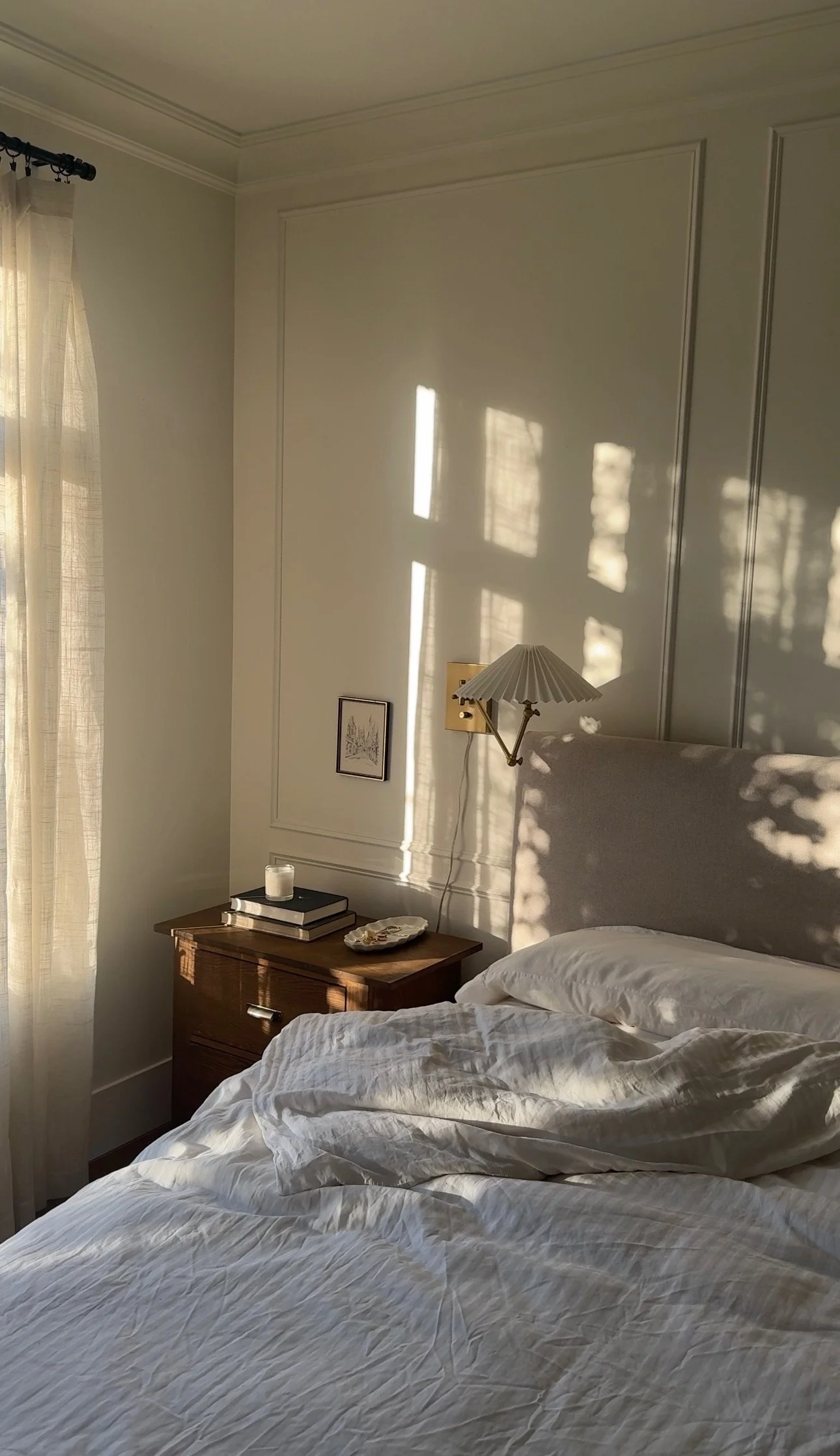 The Design Brief® | Volume XXX | American Modernism (Mid-Century Modern Furniture and Architecture)