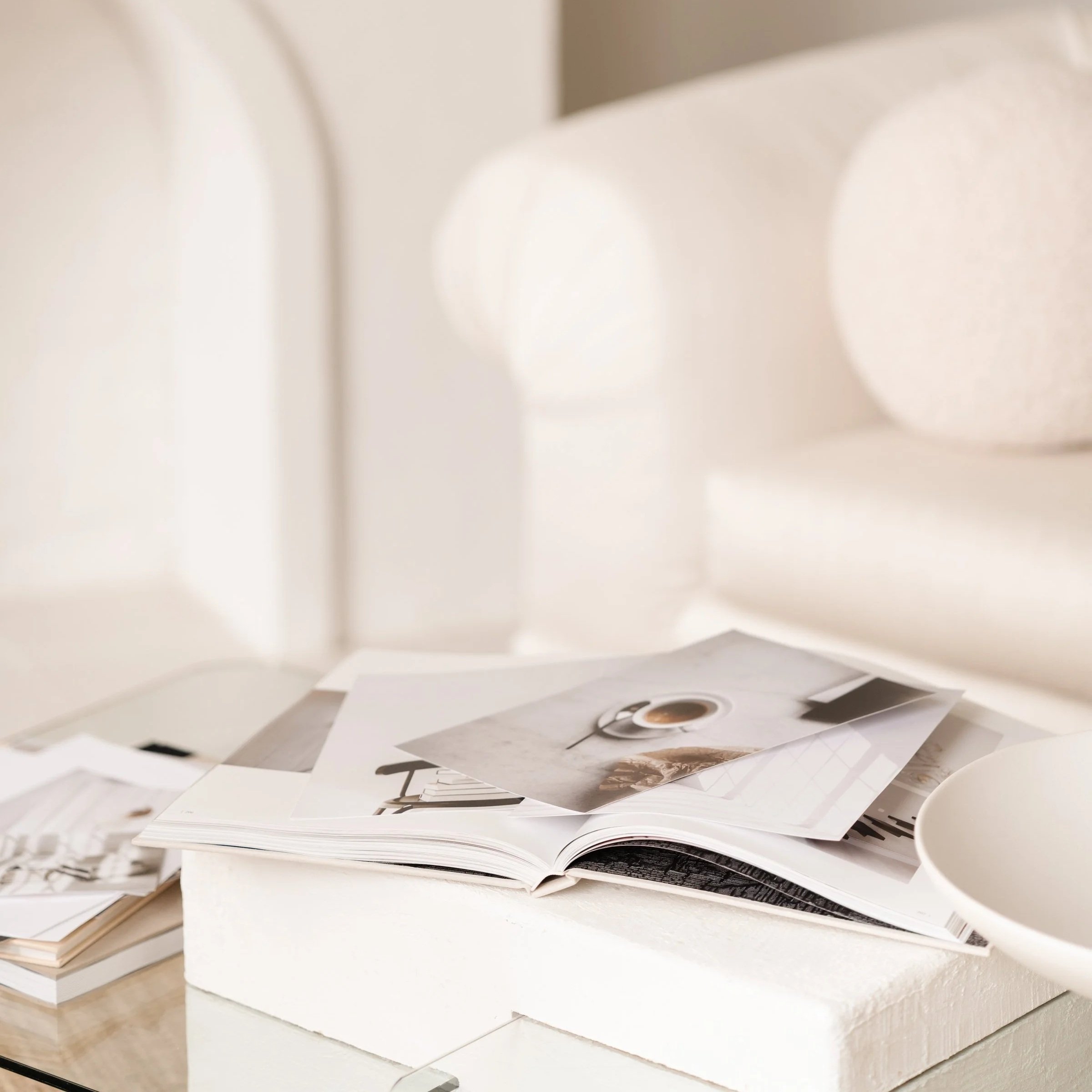 coffee table with magazines