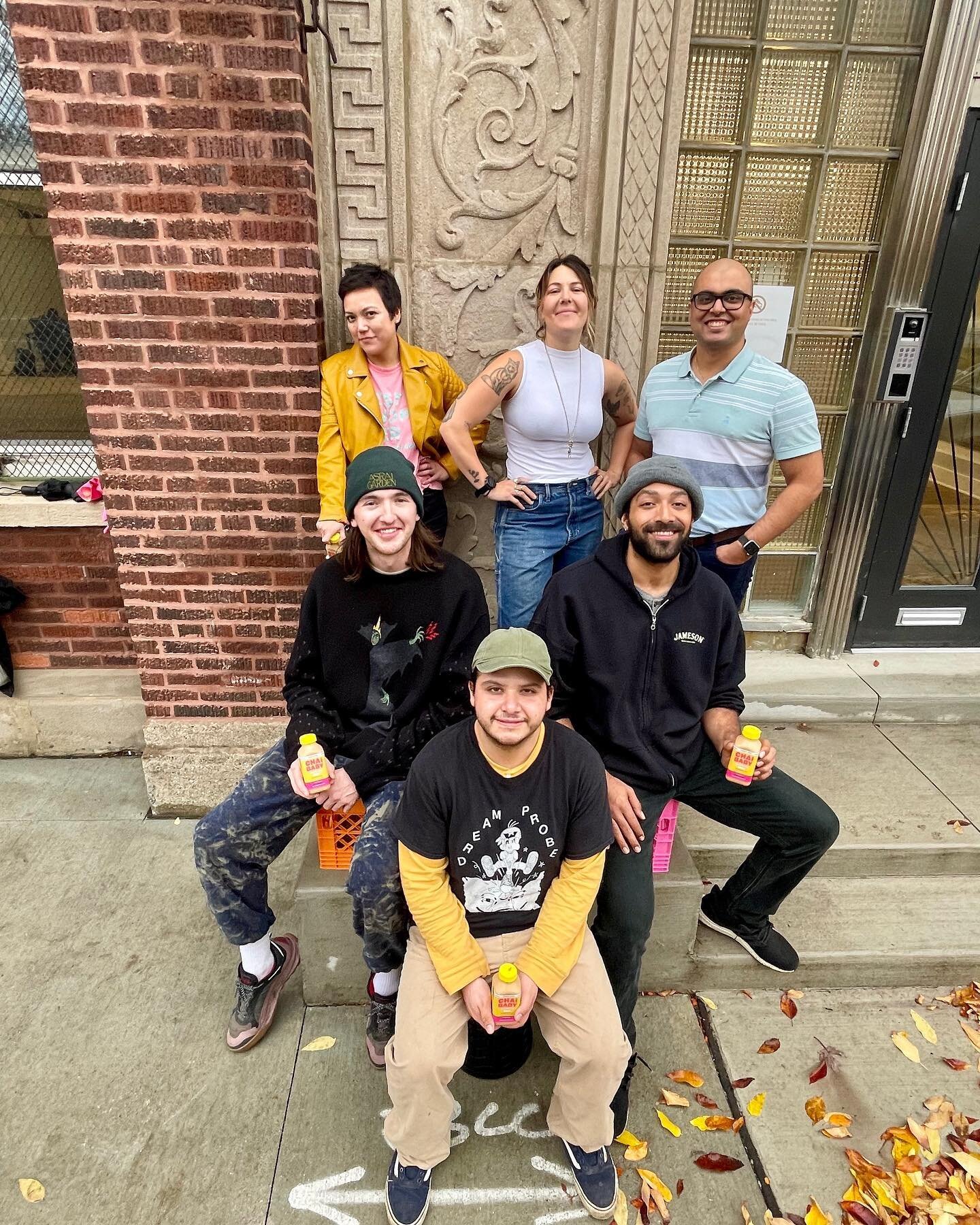 Hello from the Freeman House Team! 

We are Tanya, Joe, Jorge, Quintin, Sanchit, and Simone! Our little team works hard to bring fresh, from scratch, coffeeshop chai all over Chicago. 

Our journey started 10 years ago, brewing Chai&nbsp;behind the c