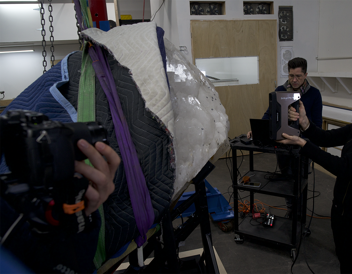 fine art services fabrication design gallery museum move mount pedestal vitrine sculpture exhibit furniture artwork storage transport logistics project management art crate installation CNC