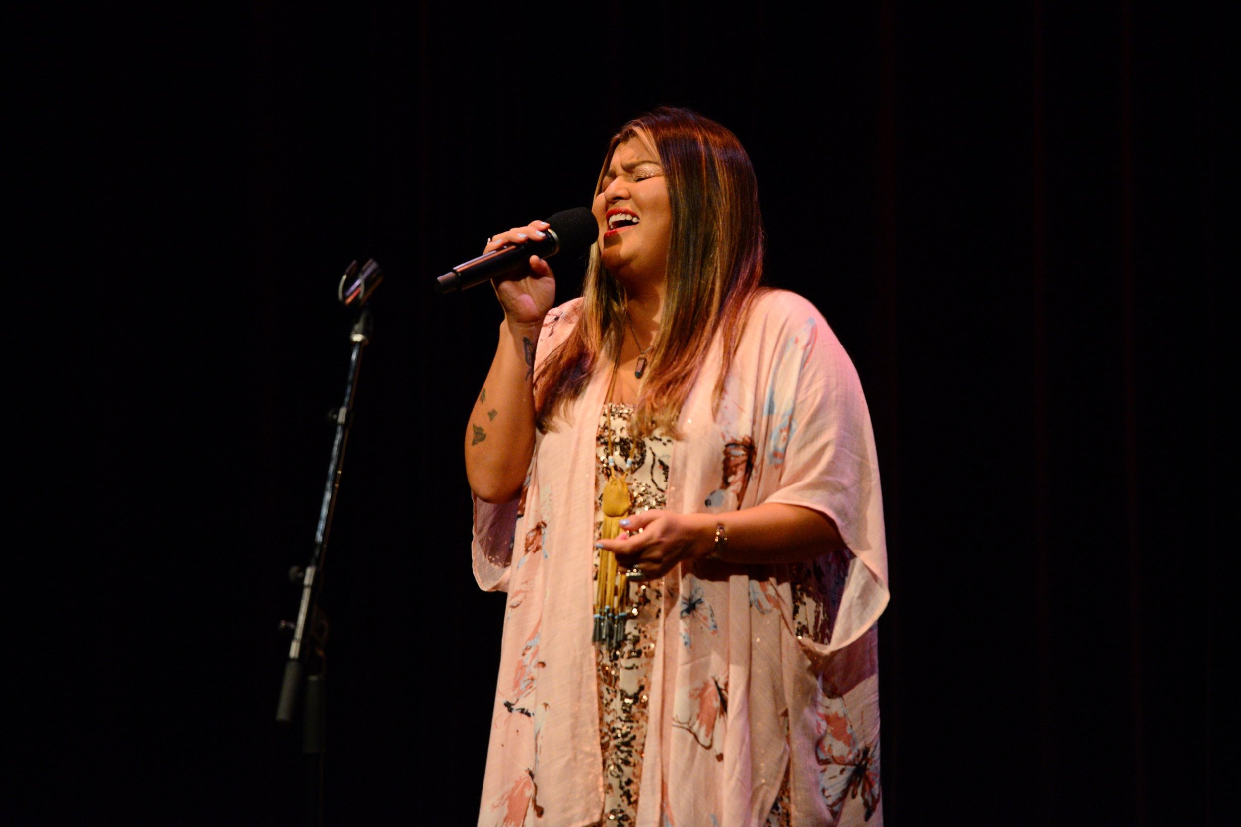  Crystal Shawanda performs as part of the PCL Blues series, May 2022. Photo by Lucia Juliao. 