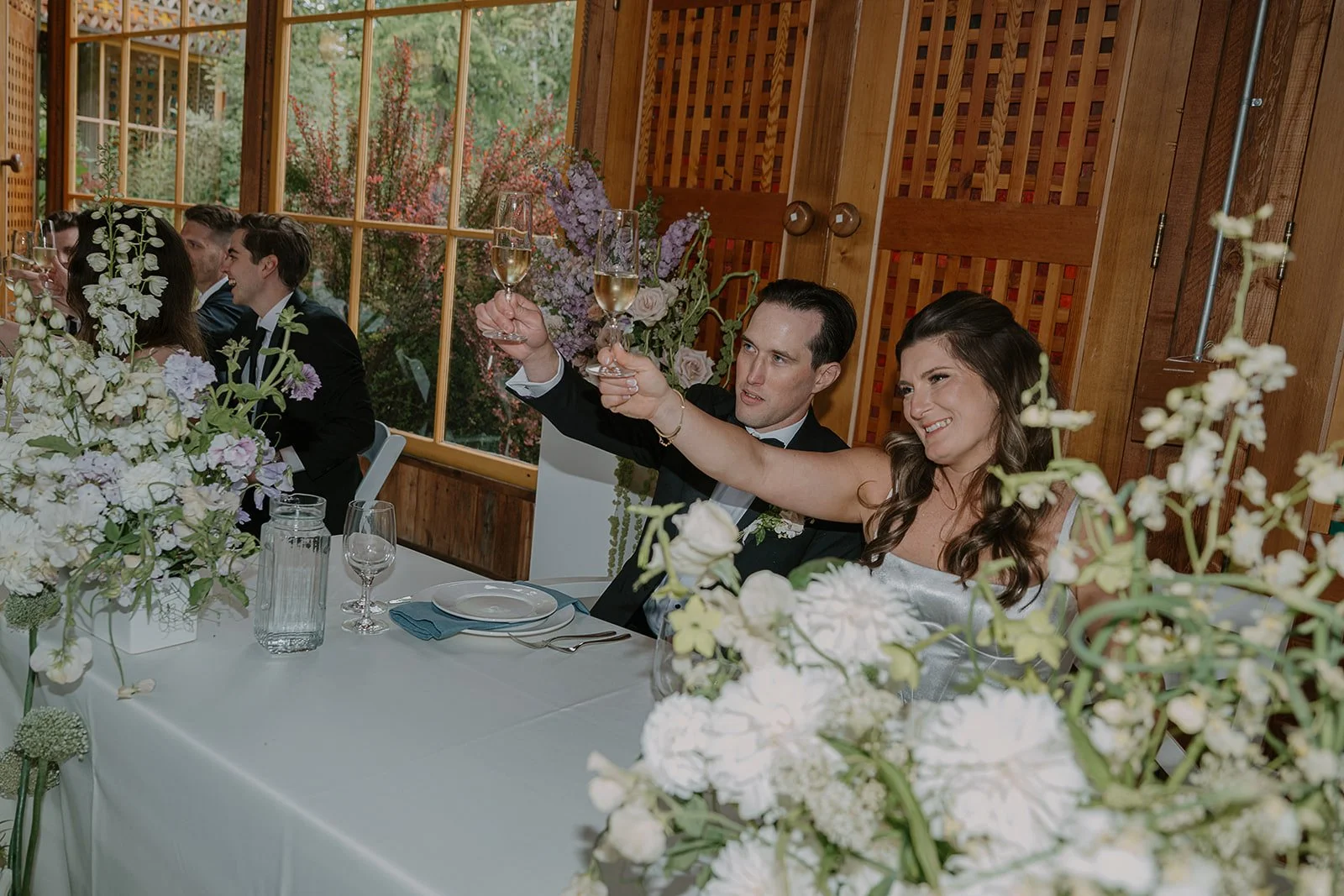 Lush Sweetheart Table flowers