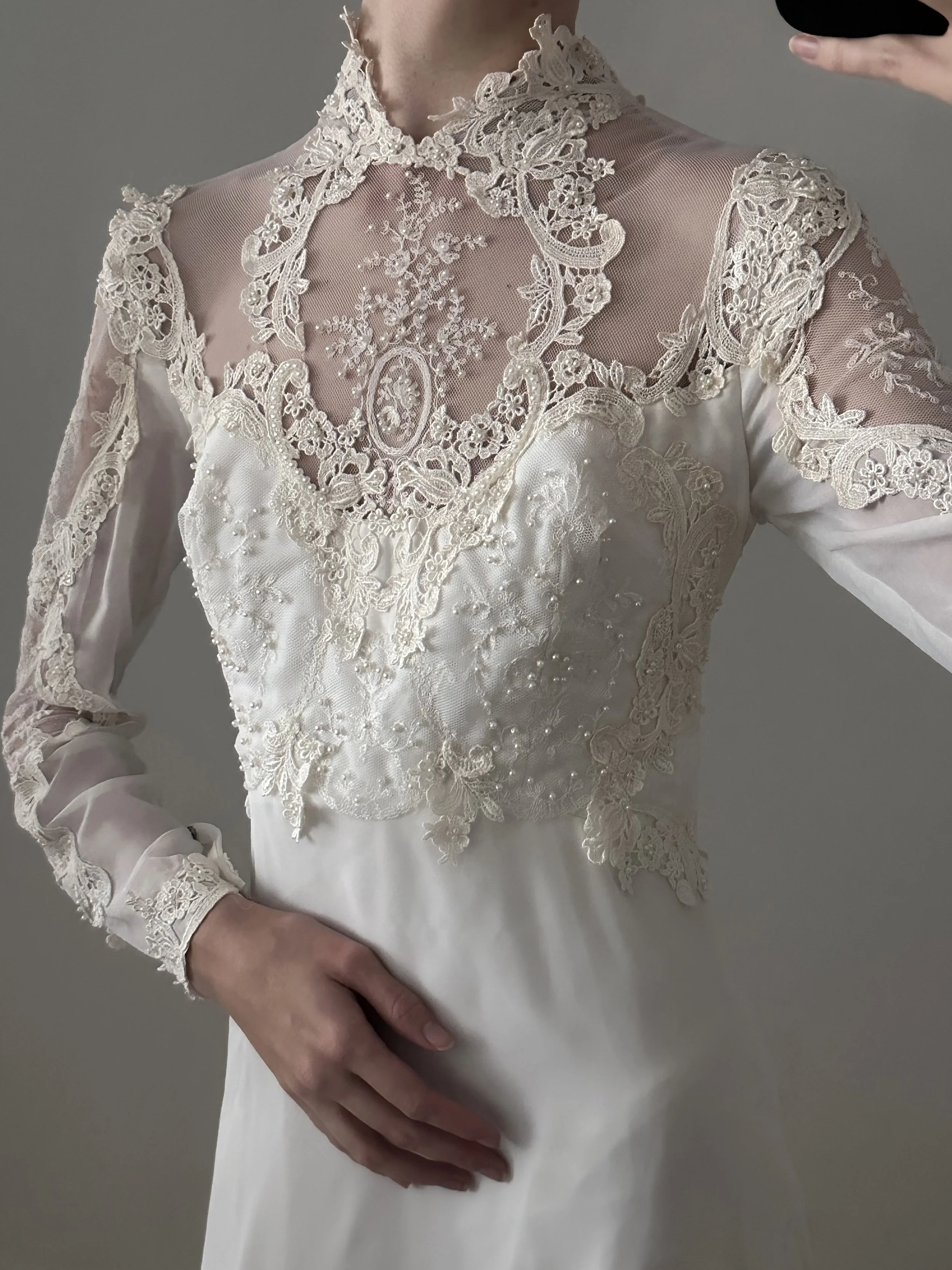 1970'S EXQUISITE HIGH NECK PEARL BEADED LACE DETAIL GOWN (S)