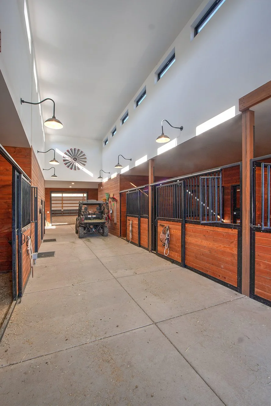 1927-Horse Stalls.jpg