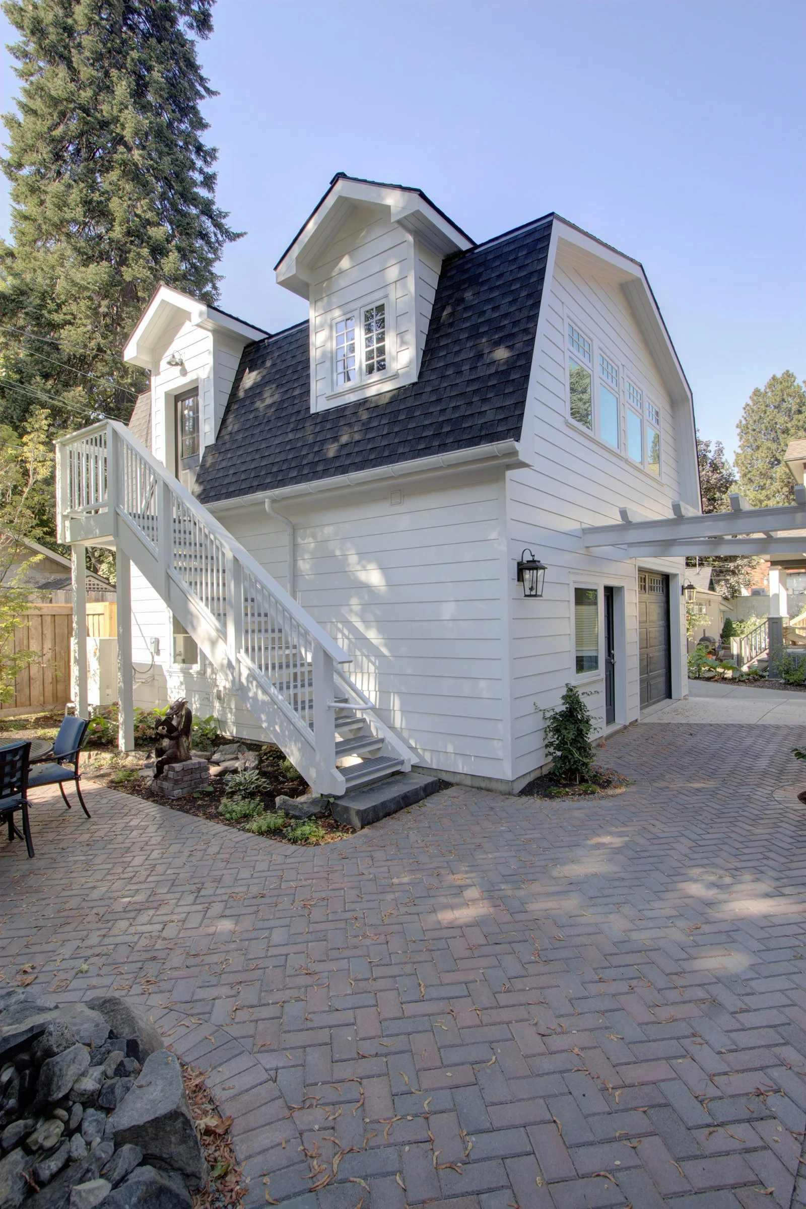 2307 ADU Ext.jpg