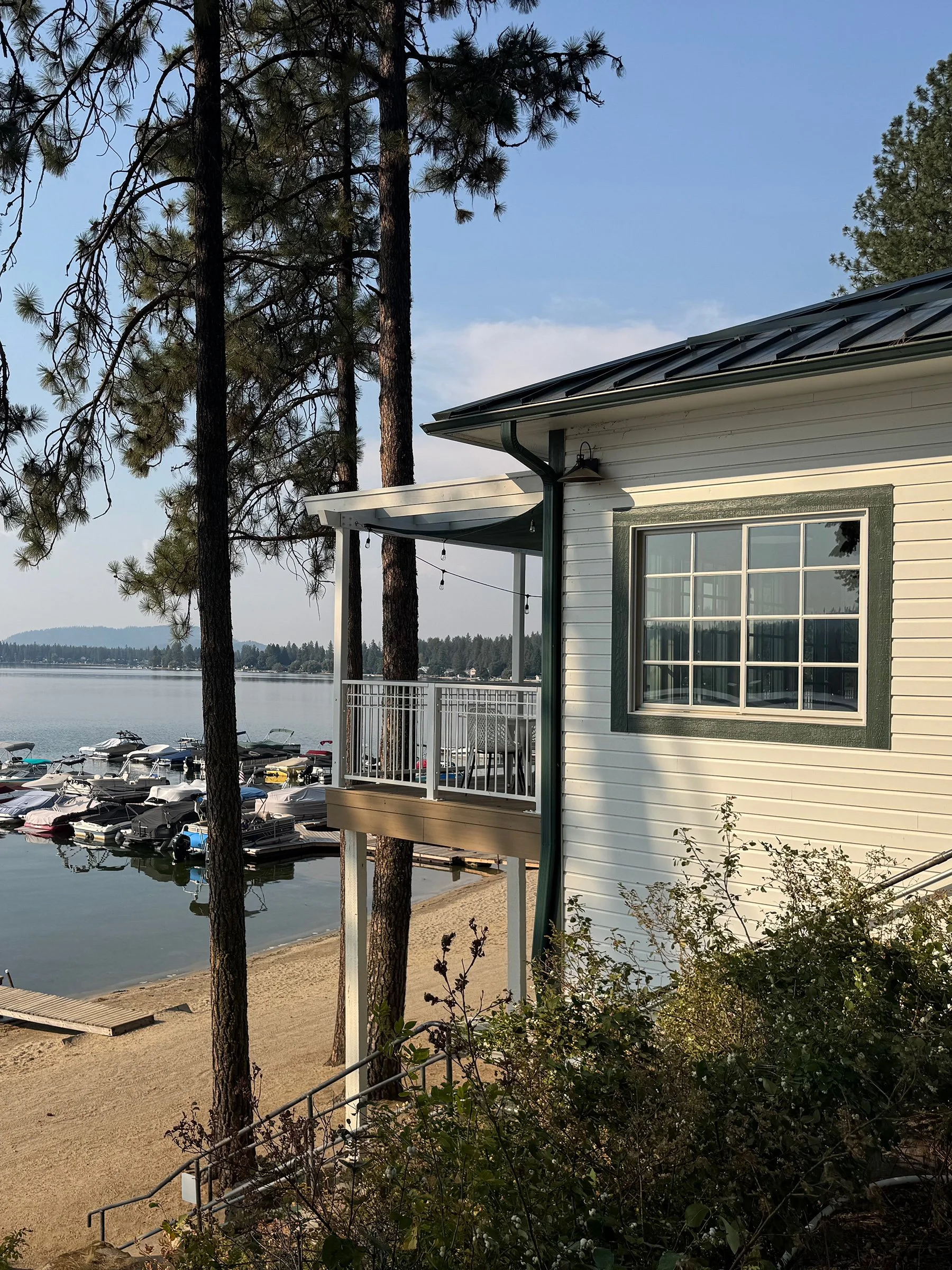 2201-Lake view-V.jpg