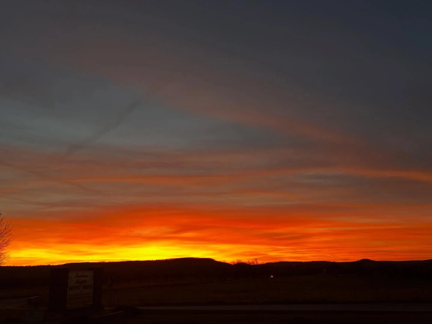 The sky&rsquo;s on fire. 
.
.
#photography #landscape #sunset #naturalstate