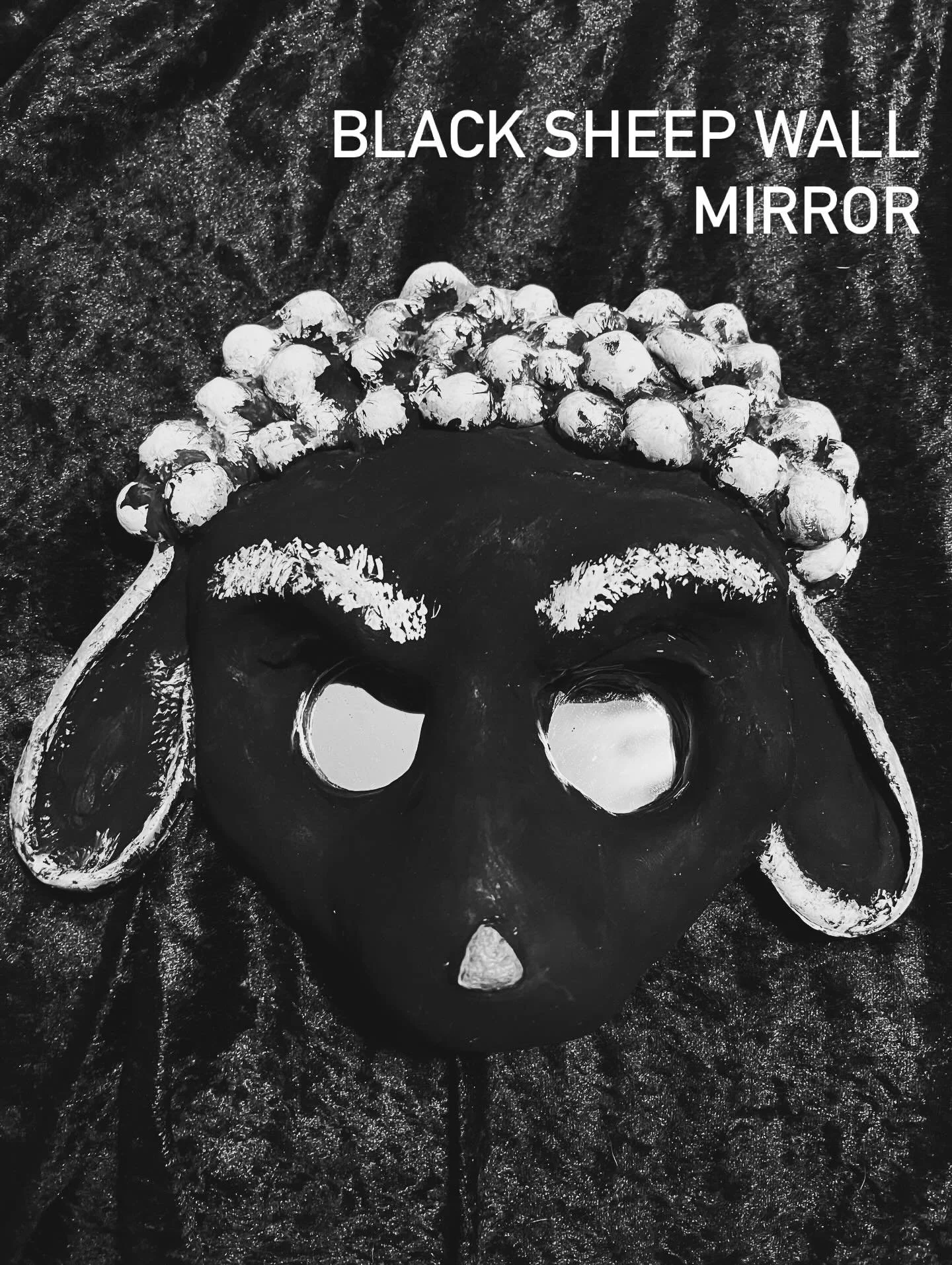 Oops, made an unusual mirror. 
.
.
.
#blacksheep @brielarson #sculpture #mirrormirror #filthyhorrorsdotcom