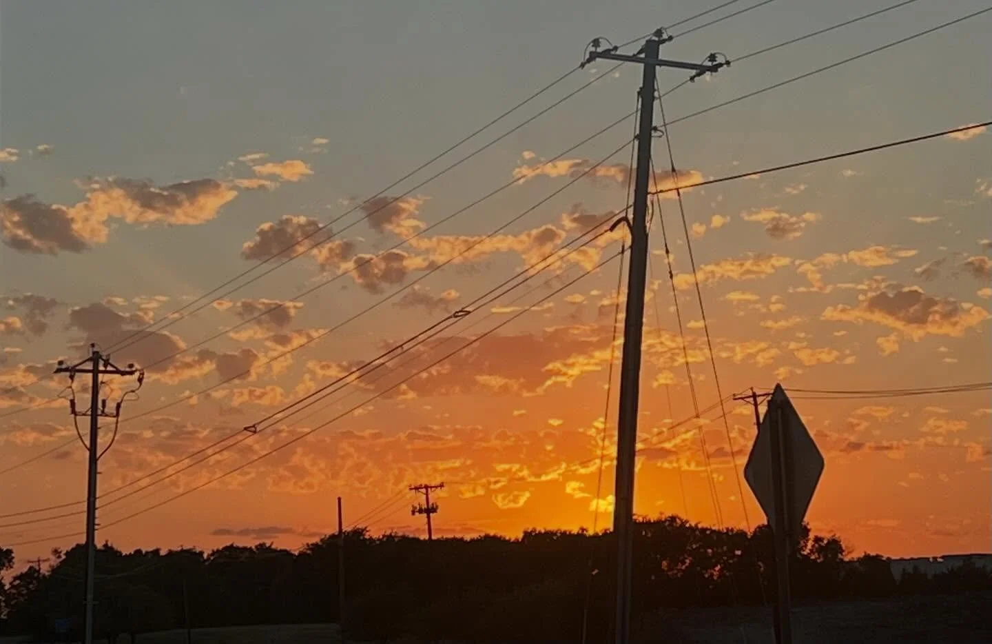 These aren&rsquo;t my clouds. 
.
.
#clouds #photography #filthyhorrorsdotcom