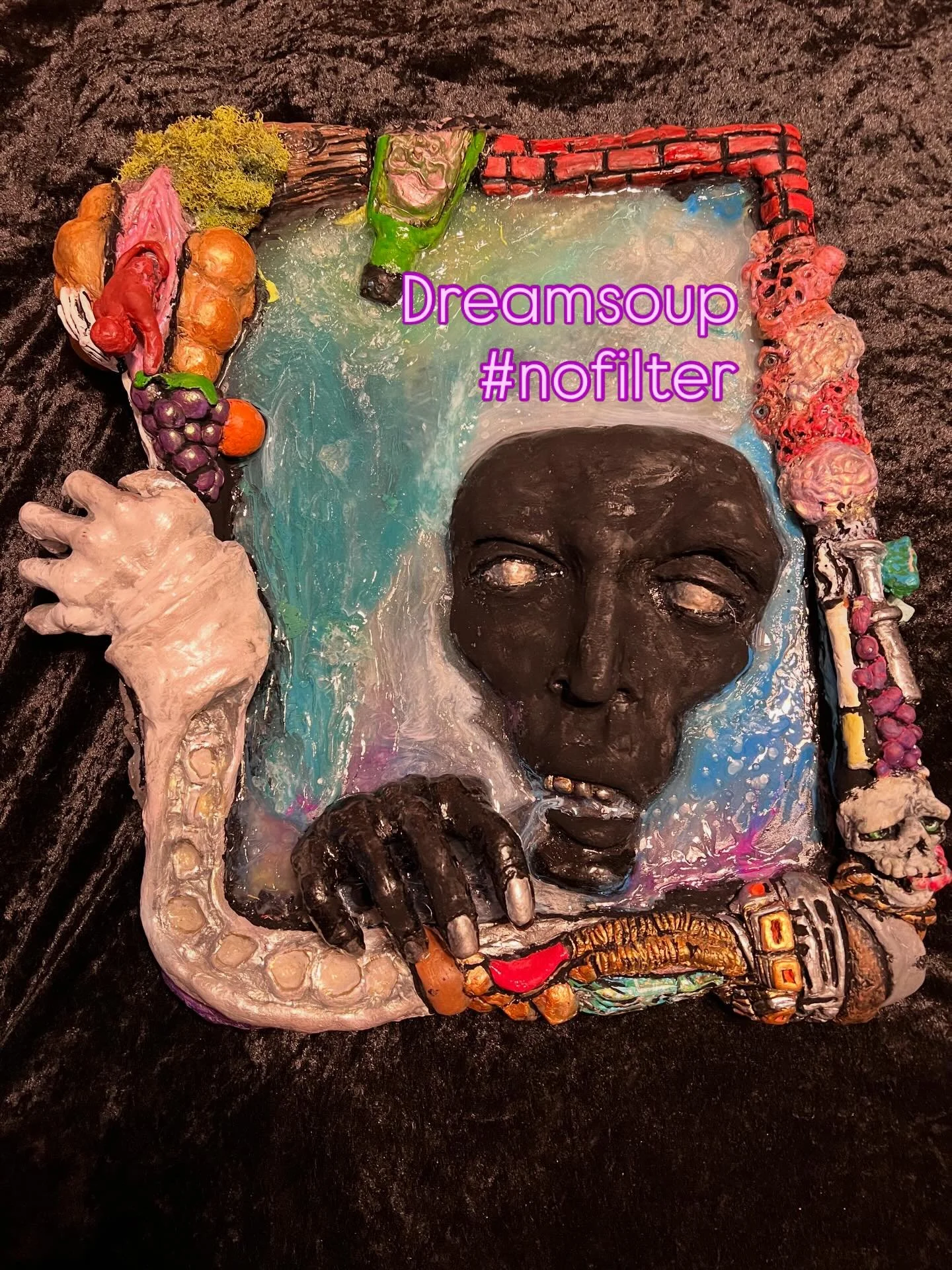 For the folks asking to see non-psychedelic pictures of the Soup. 
.
.
#sculpture #horrorart #dreams #filthyhorrorsdotcom #resınart