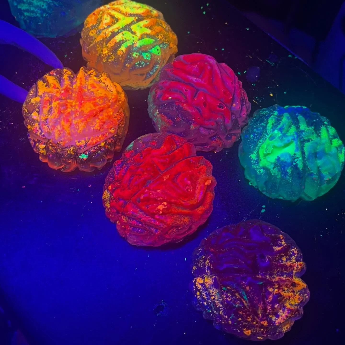 New Brain Candy Magnets!!
.
.
#braincandy #magnets #sculpture #sculptor