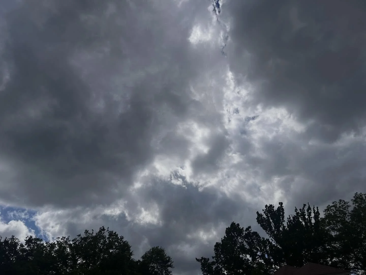I shoulda brought an umbrella. 
.
.
#clouds #naturalstate #nofilter