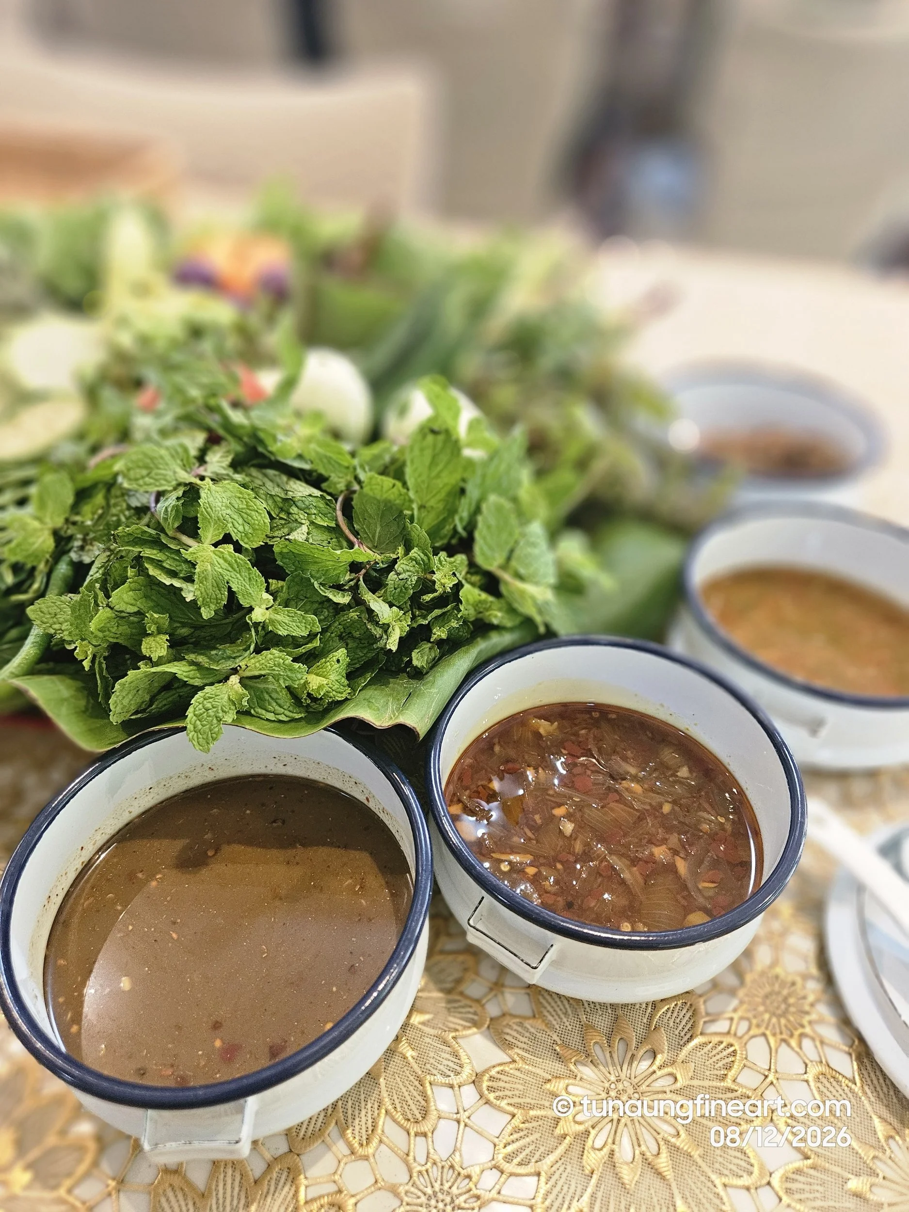 Pungent, Salty, and Spicey: A Taste of Burmese Cuisine 