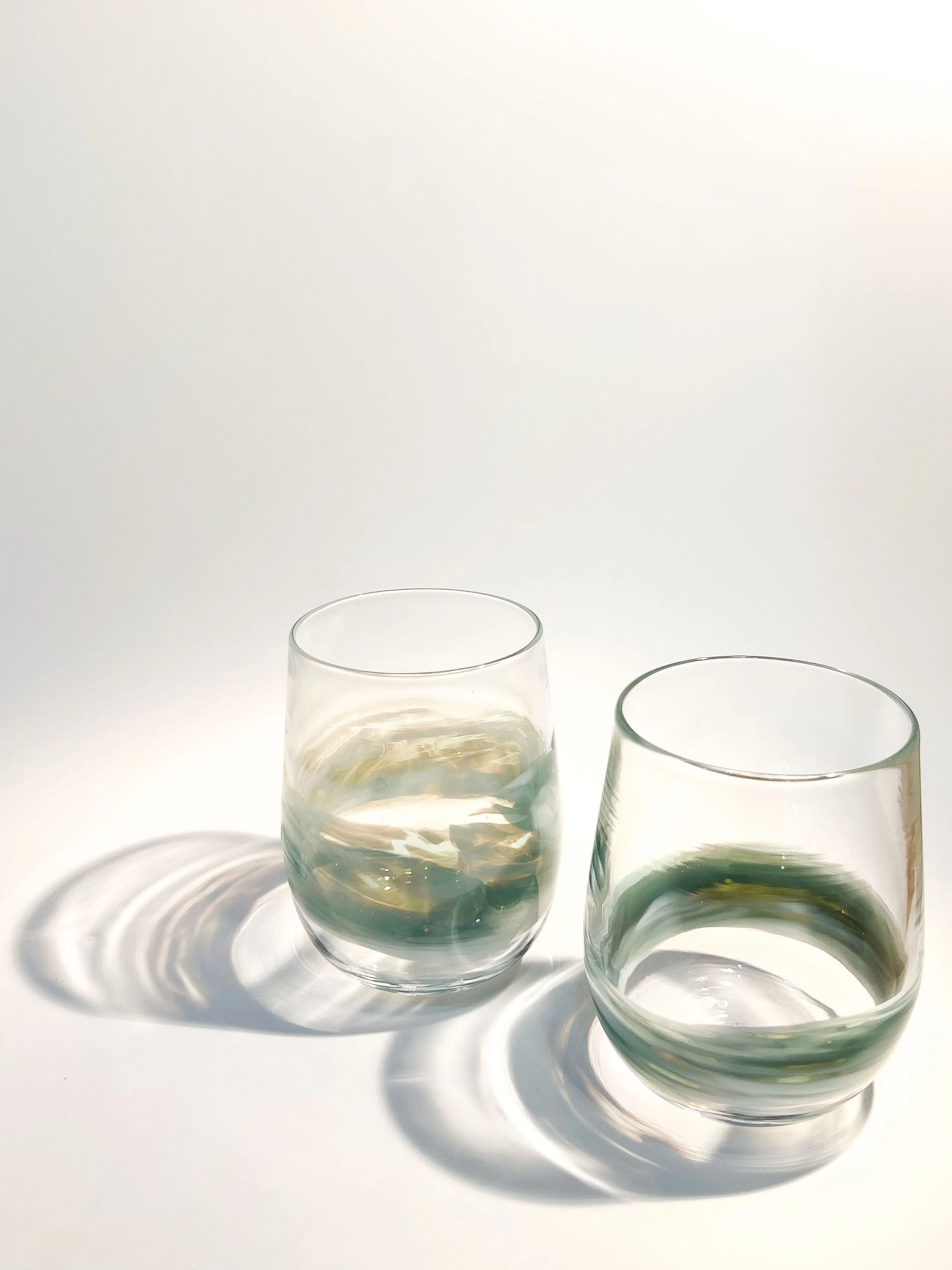 aurora-wine-glass-handblown-glassware-4.jpg