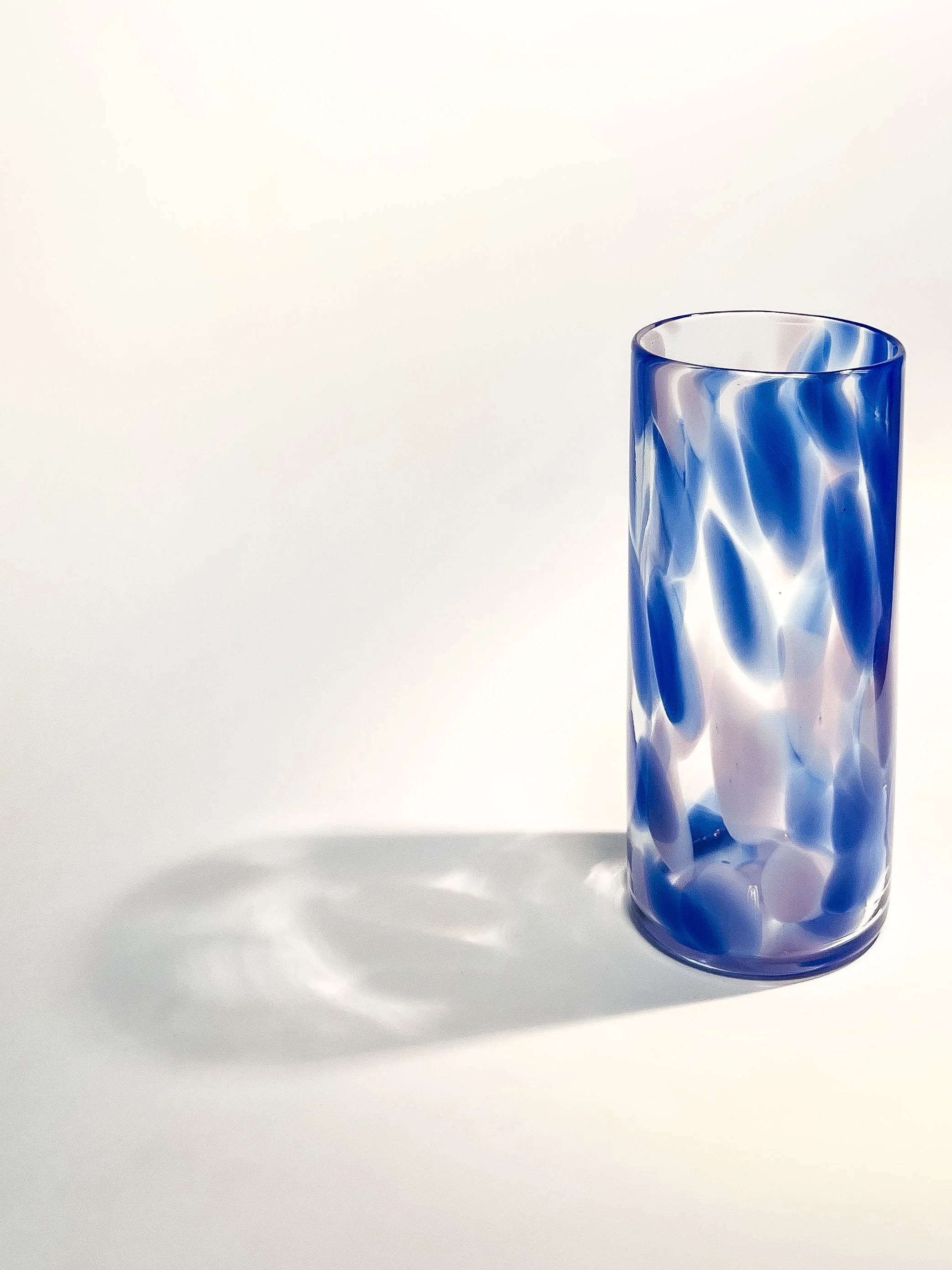 crew-cups-handmade-glassware-29-dadrk-blue-pink.jpg