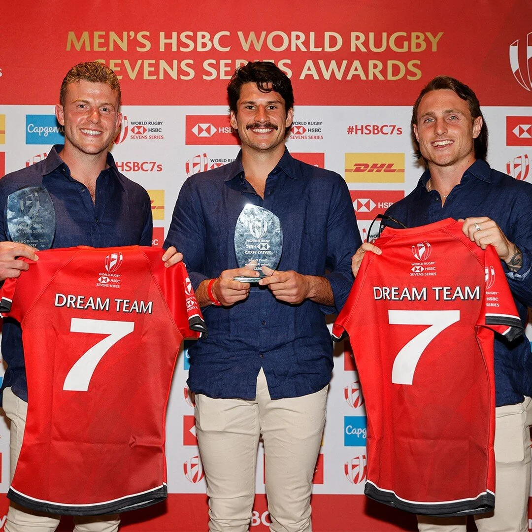 A massive congratulations to ex Waratah Corey Toole on this fantastic achievent at the #HSBC7sAwards 🙌

He took home the following awards:
🏆 HSBC Dream Team
🏆 Rookie of the Year
🏆 DHL Impact Player

Pictured with follow winners, Nick Malouf &amp;